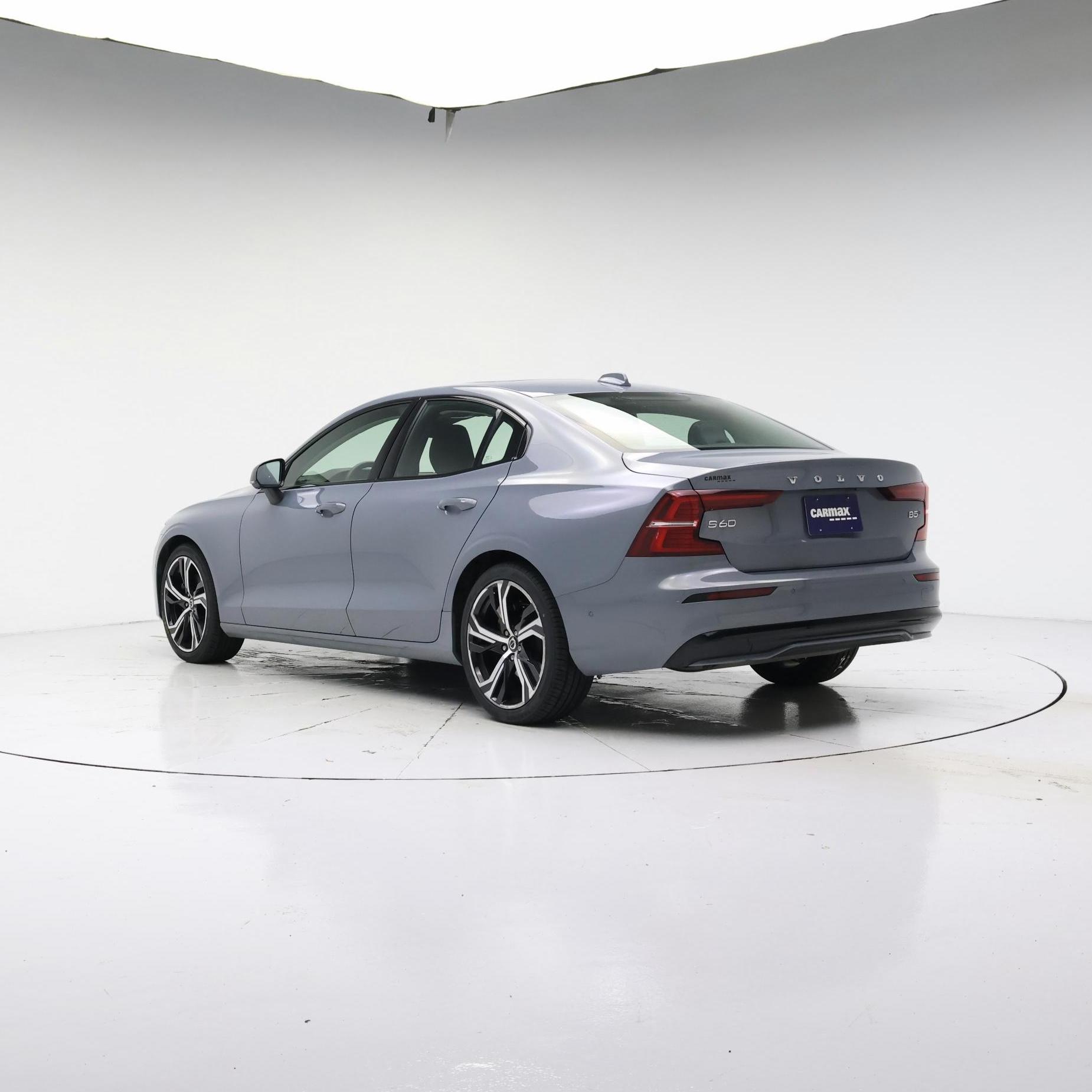 Thumbnail: 2024 Volvo S60 - 2