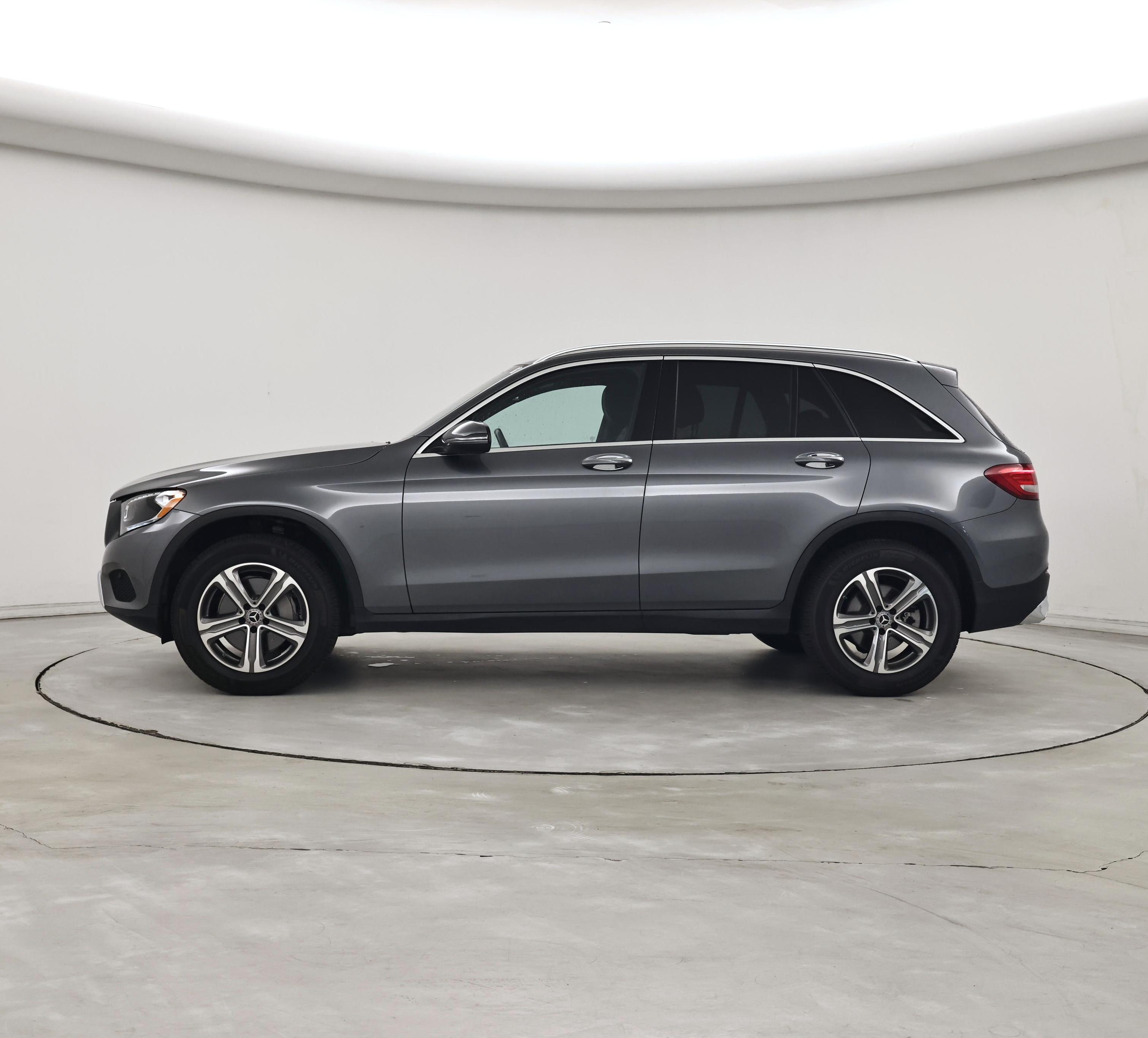 Thumbnail: 2019 Mercedes-Benz GLC - 3