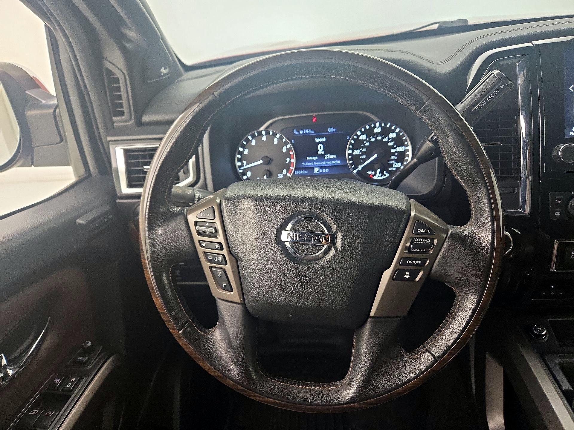 Thumbnail: 2020 Nissan Titan - 10