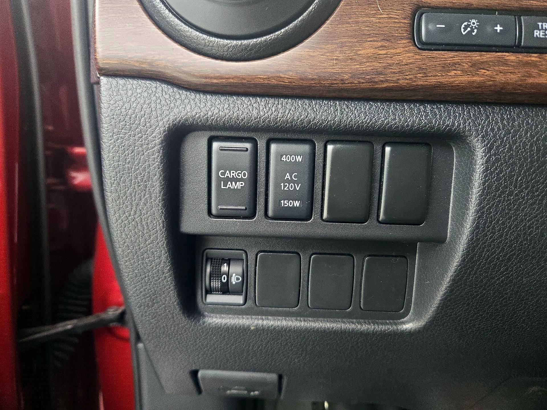 Thumbnail: 2020 Nissan Titan - 13