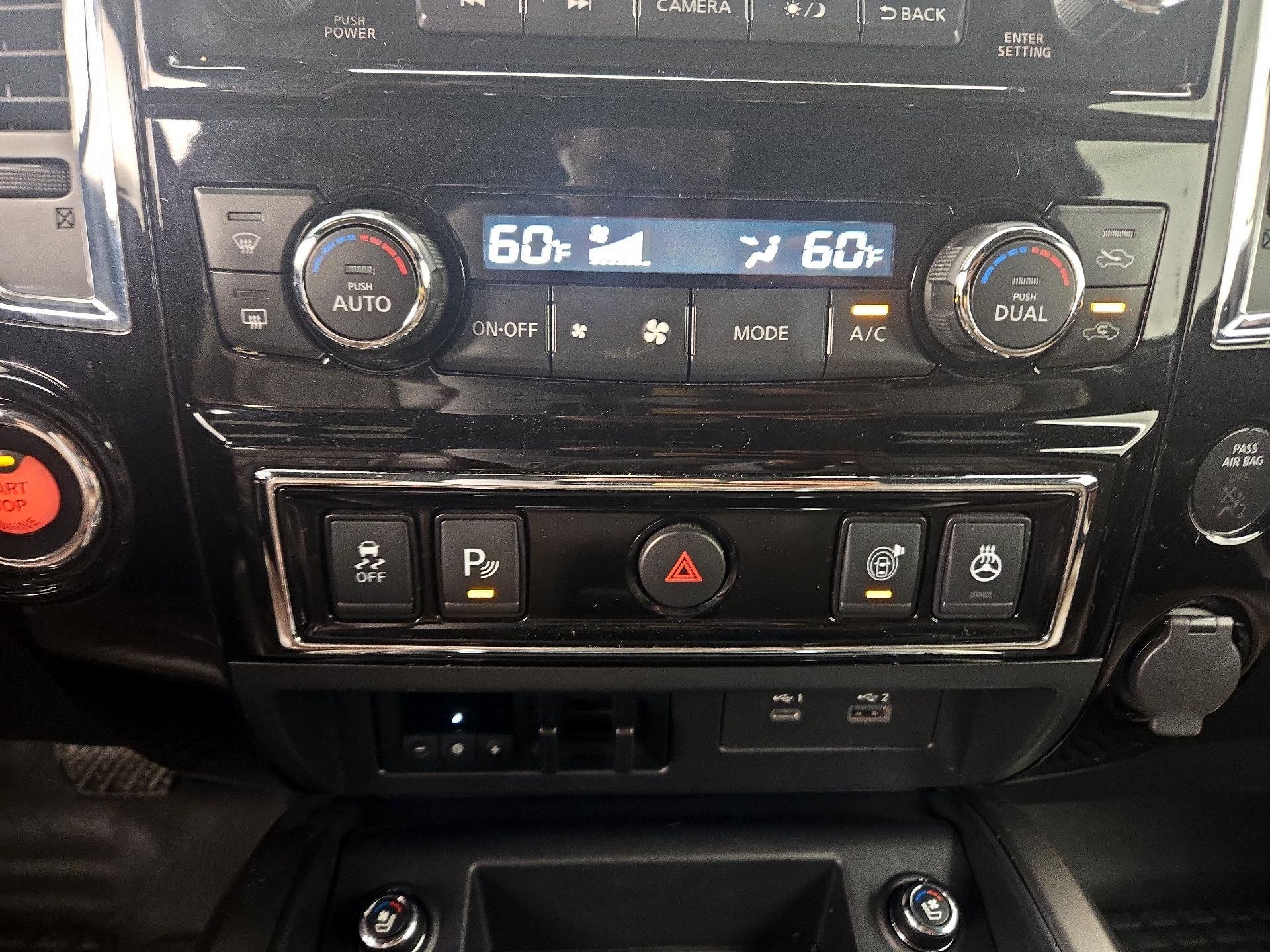 Thumbnail: 2020 Nissan Titan - 17