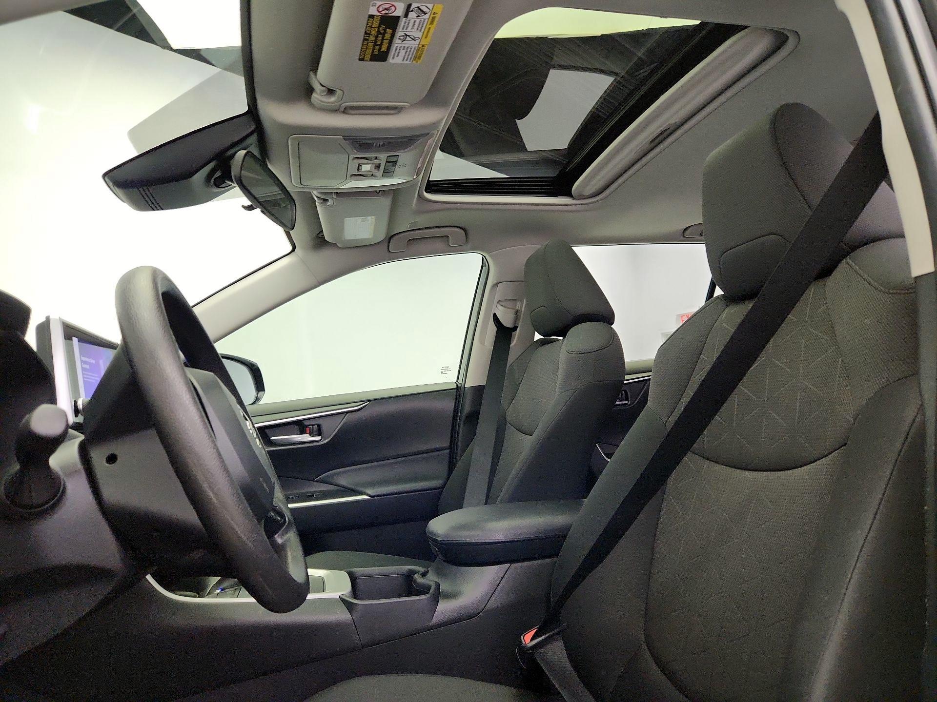 Thumbnail: 2023 Toyota RAV4 - 19