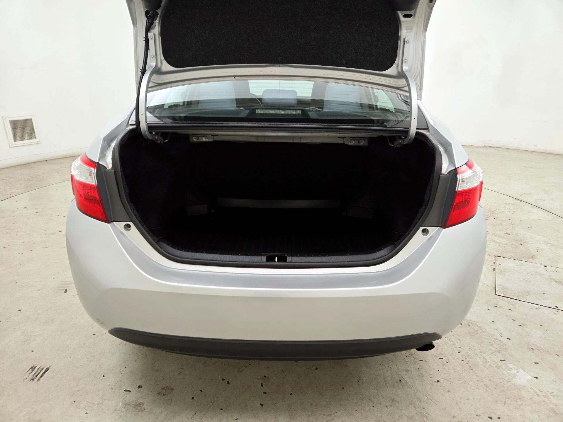 Thumbnail: 2016 Toyota Corolla - 20