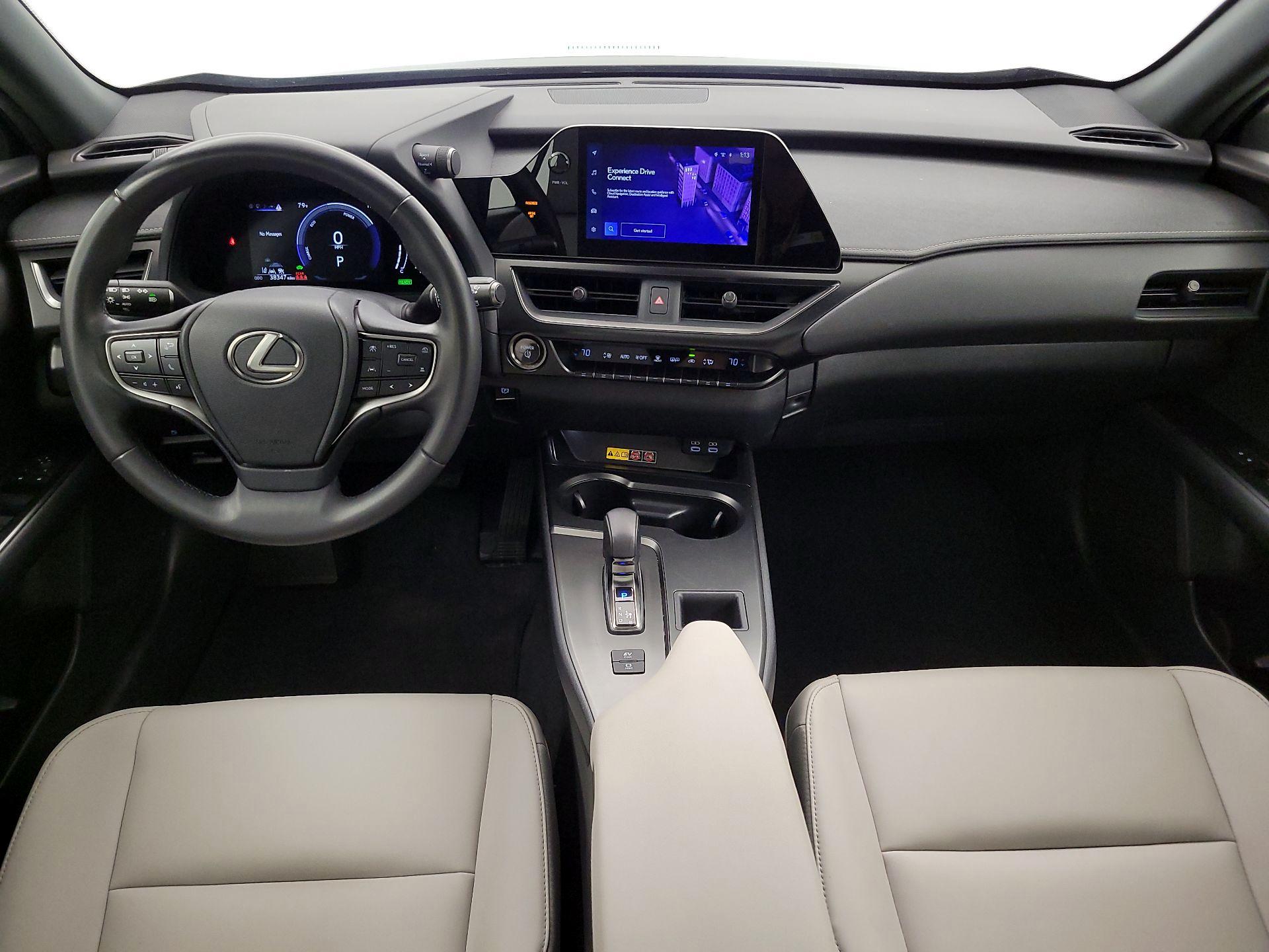 Thumbnail: 2025 Lexus UX - 9