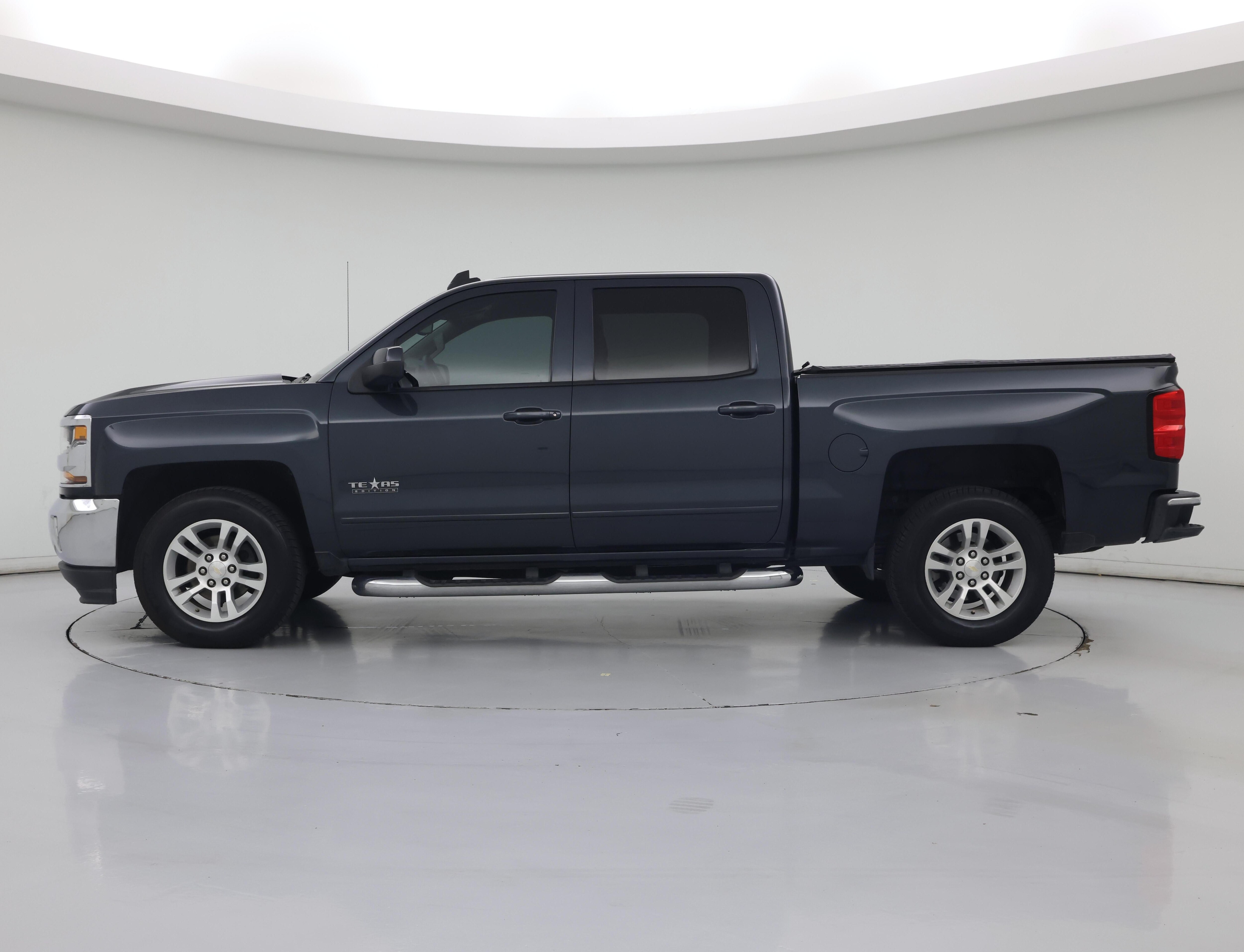 Thumbnail: 2017 Chevrolet Silverado 1500 - 3