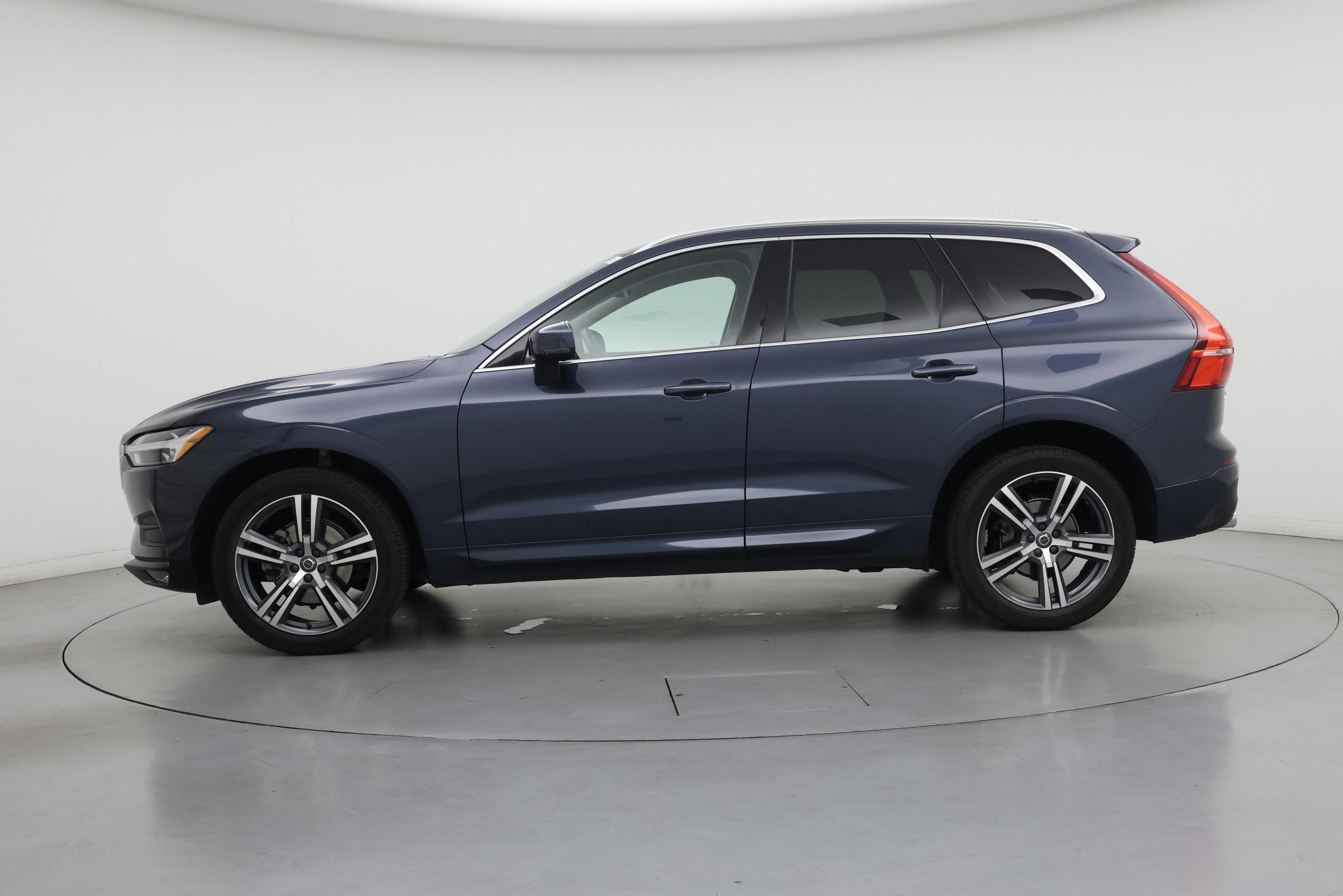 Thumbnail: 2021 Volvo XC60 - 3