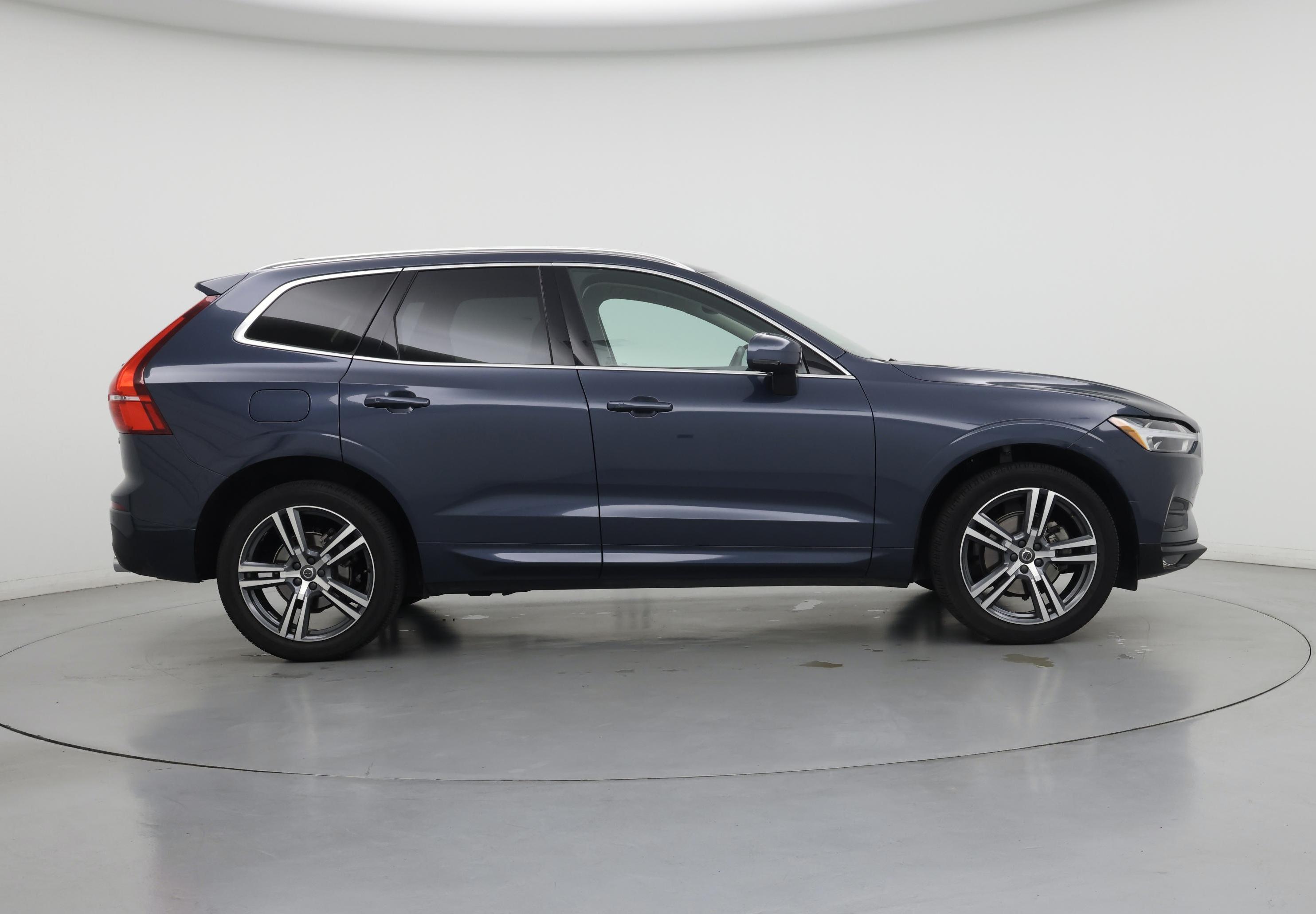 Thumbnail: 2021 Volvo XC60 - 7