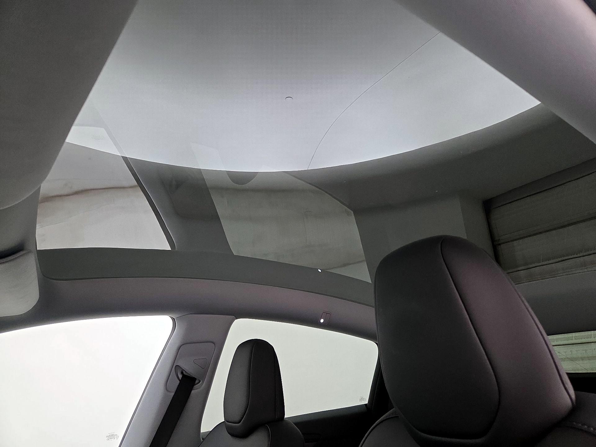 Thumbnail: 2026 Tesla Model Y - 18