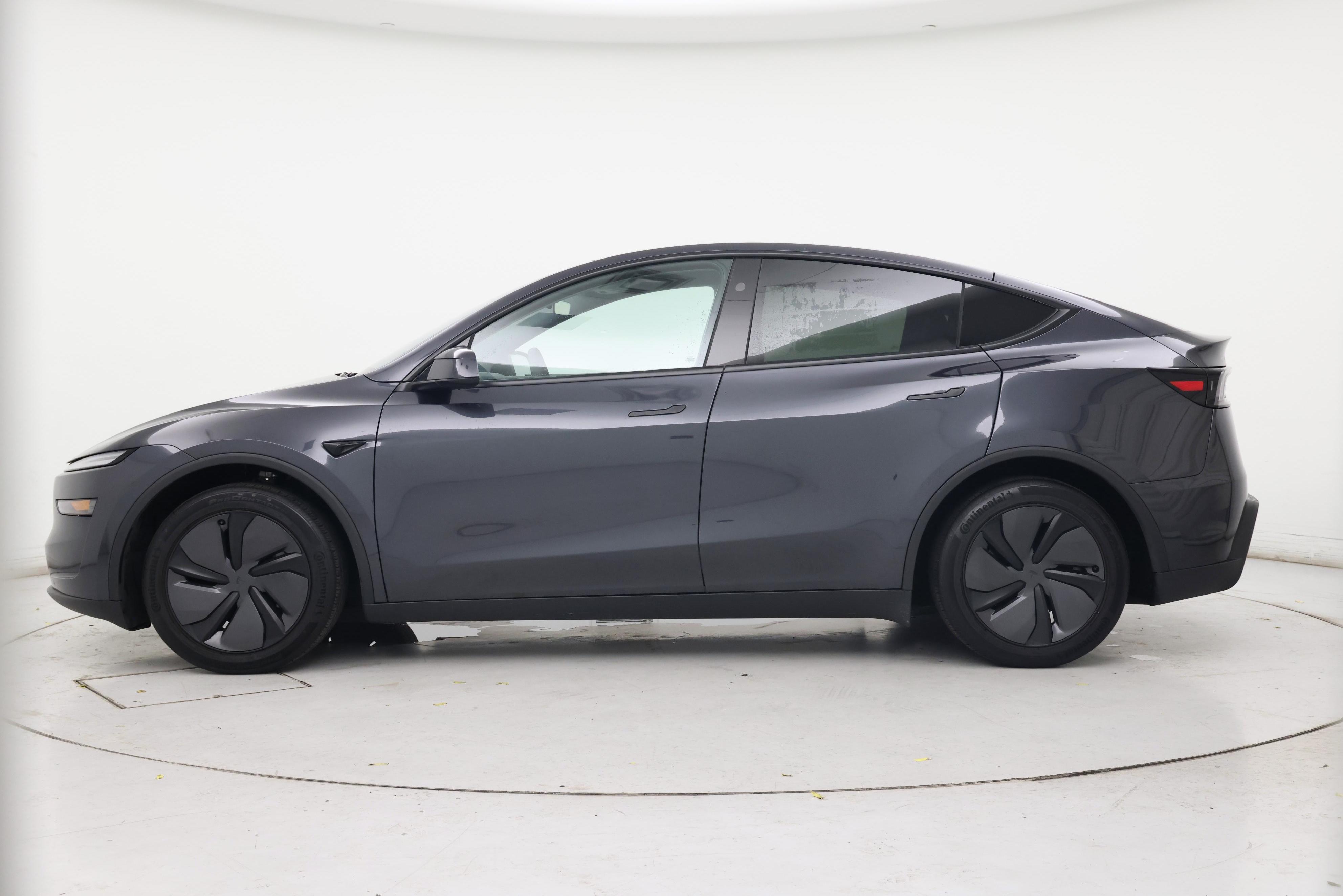 Thumbnail: 2026 Tesla Model Y - 3