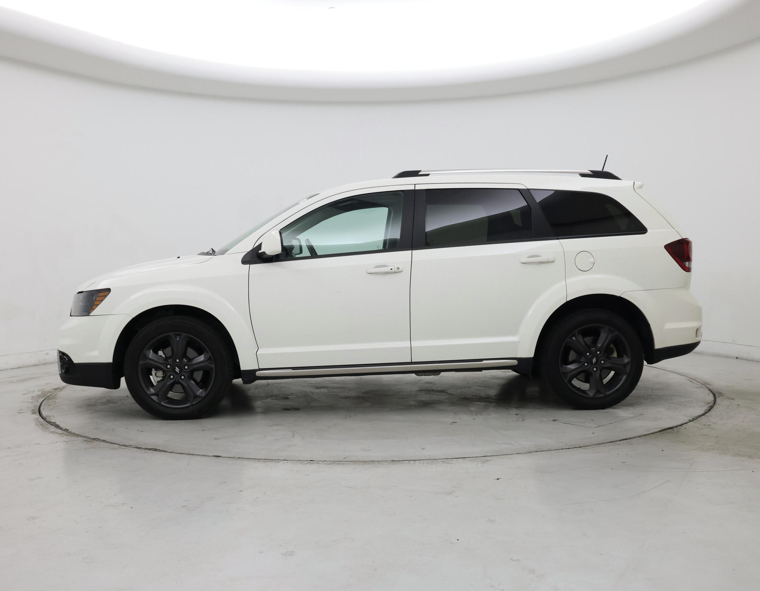Thumbnail: 2020 Dodge Journey - 3