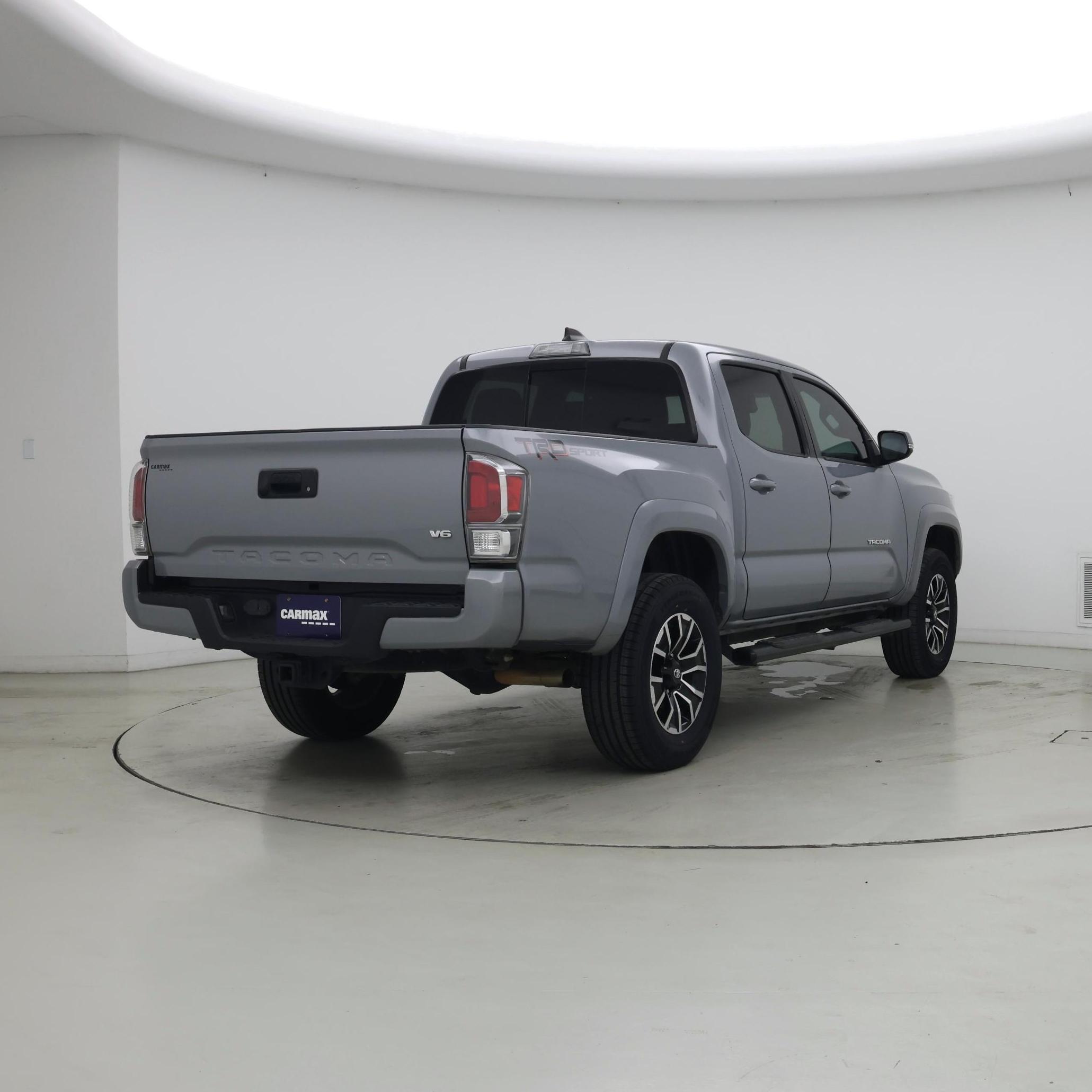 Thumbnail: 2021 Toyota Tacoma - 8