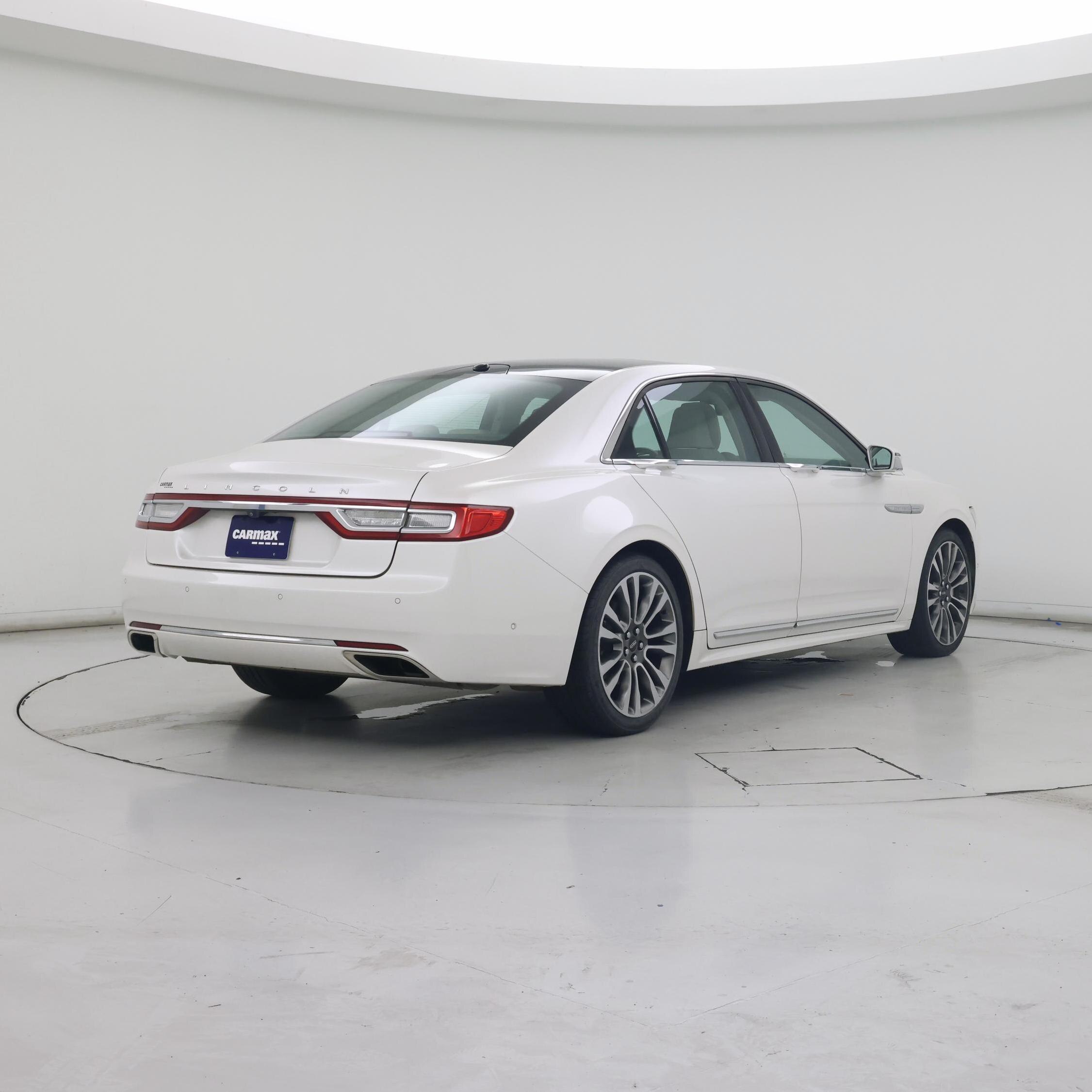 Thumbnail: 2017 Lincoln Continental - 8