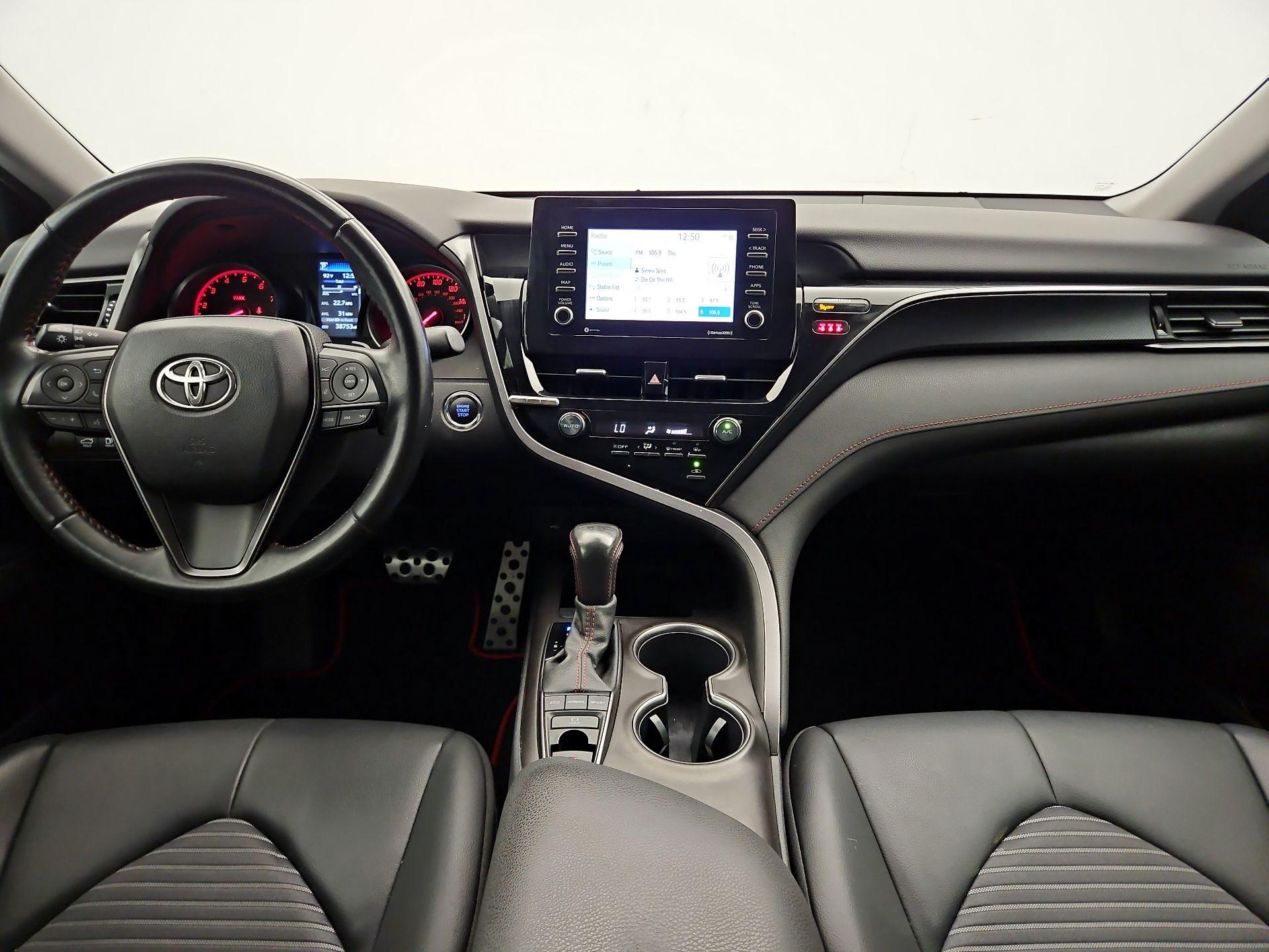 Thumbnail: 2022 Toyota Camry - 9