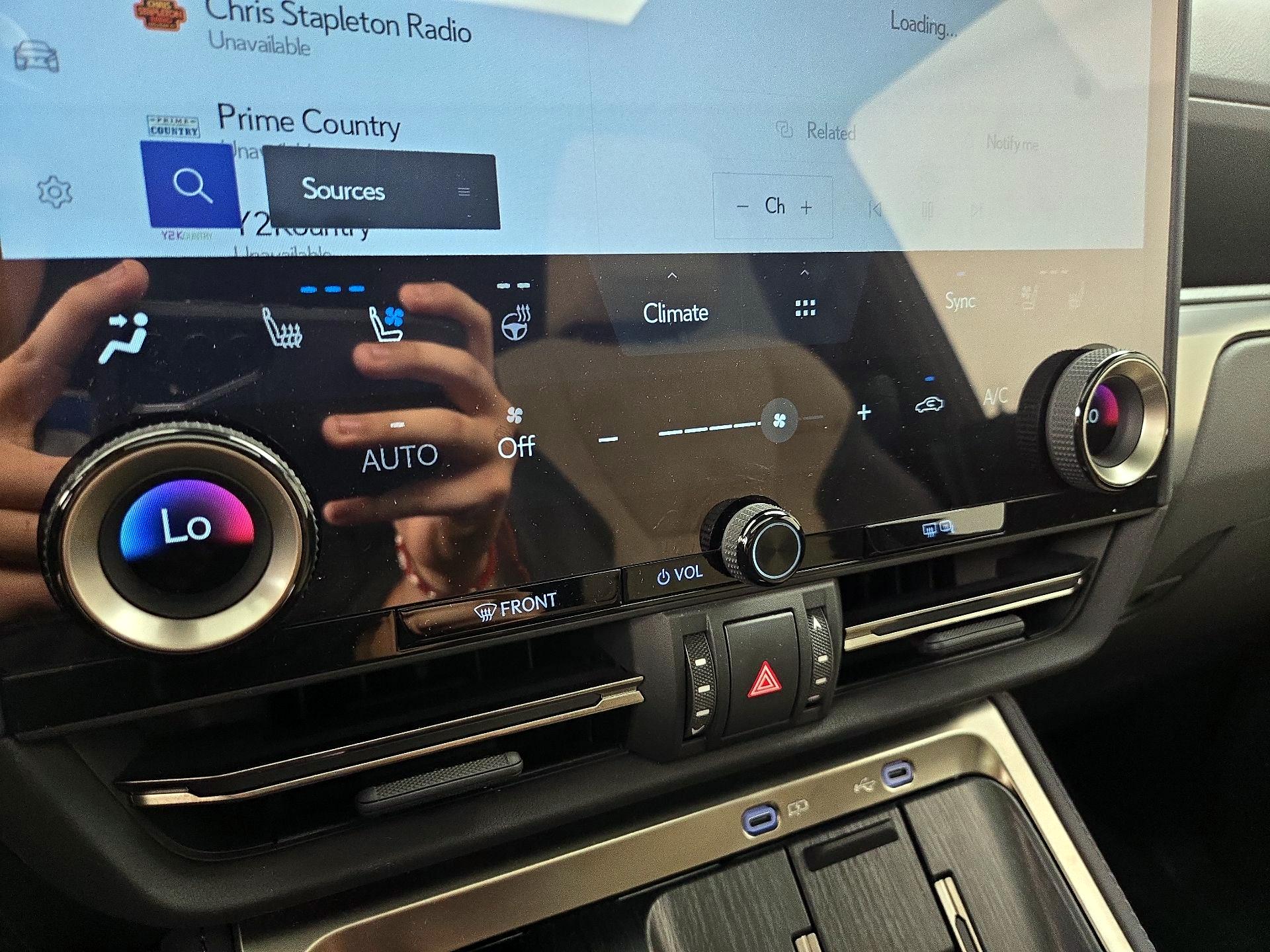 Thumbnail: 2025 Lexus GX - 14
