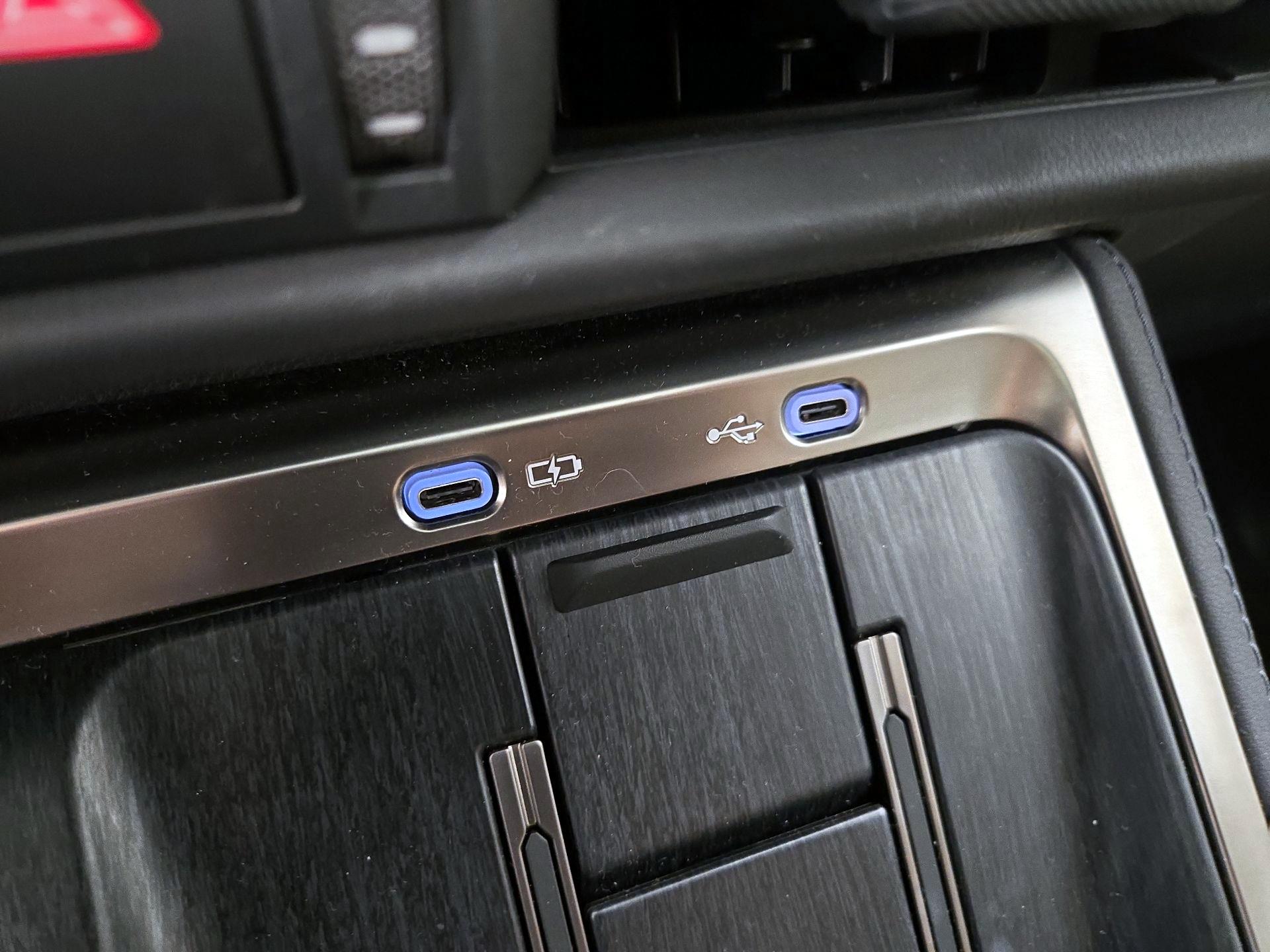 Thumbnail: 2025 Lexus GX - 16