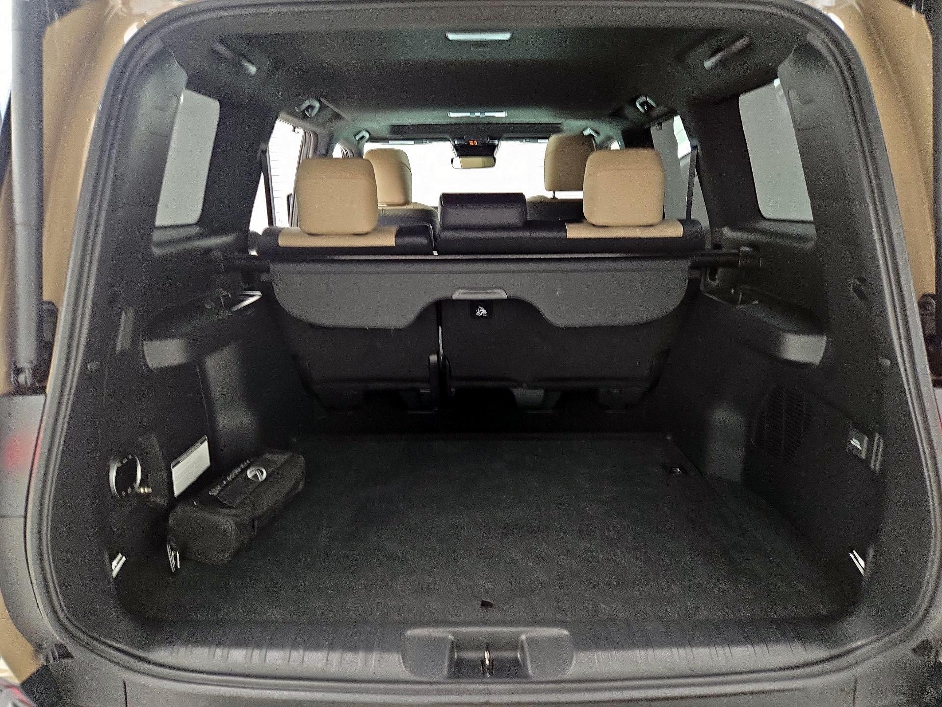 Thumbnail: 2025 Lexus GX - 19