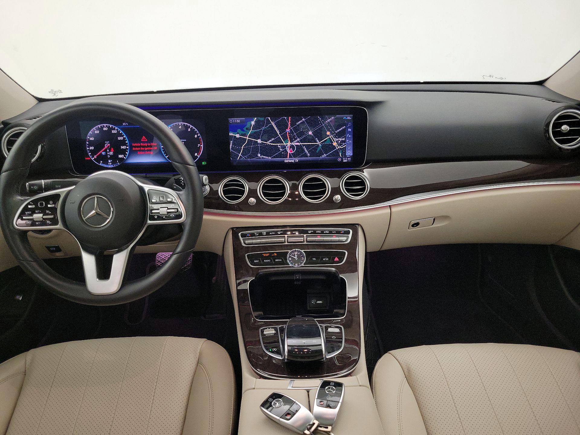 Thumbnail: 2020 Mercedes-Benz E-Class - 9