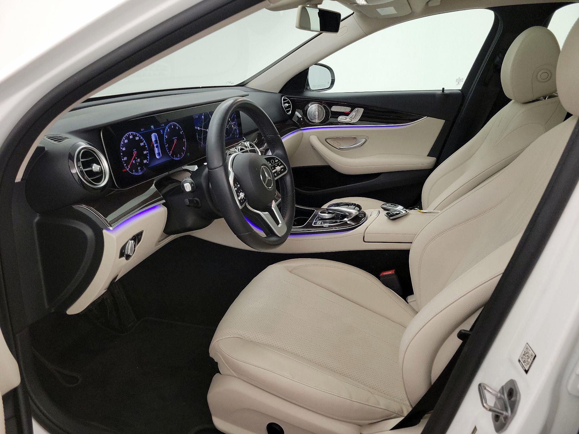 Thumbnail: 2020 Mercedes-Benz E-Class - 11