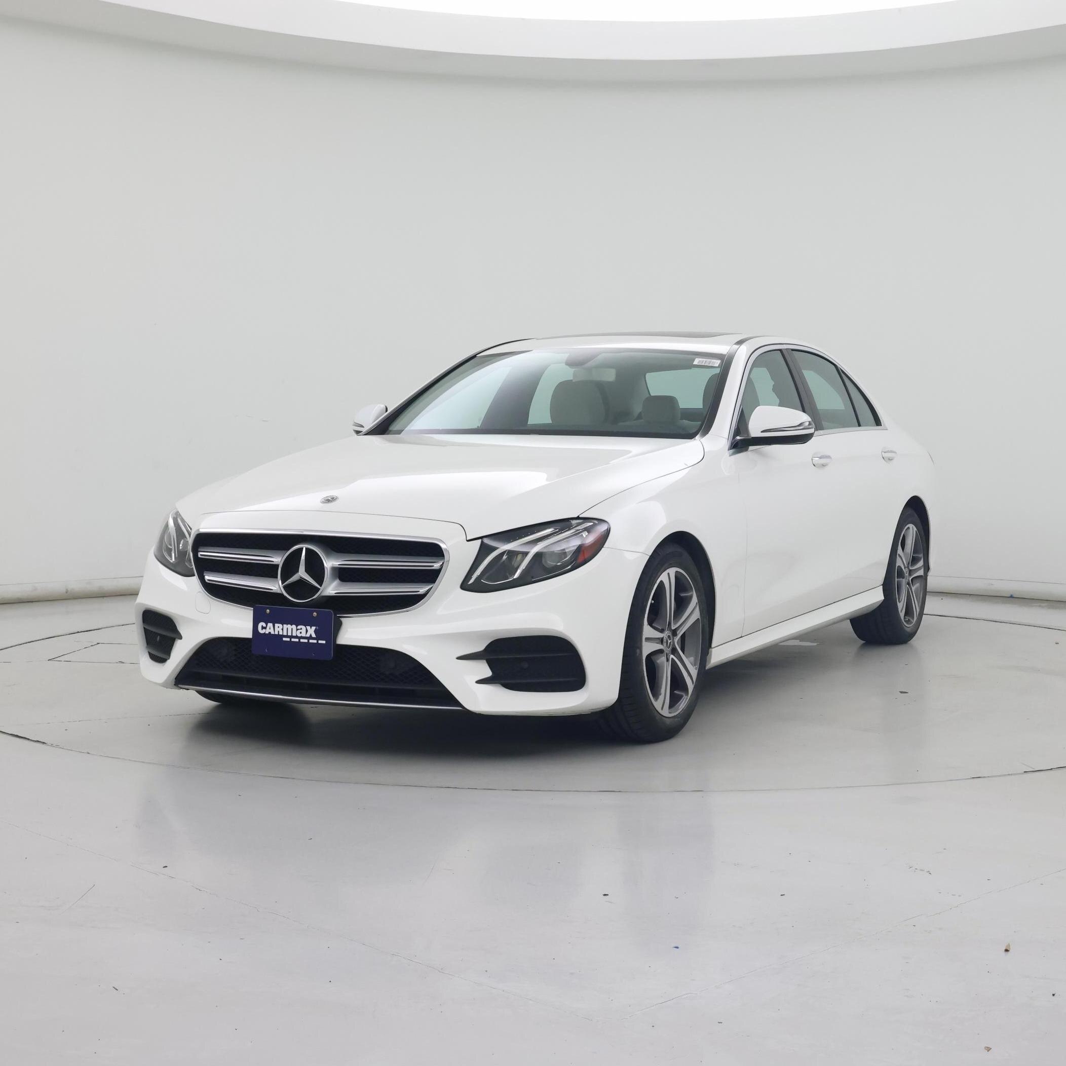 Thumbnail: 2020 Mercedes-Benz E-Class - 4