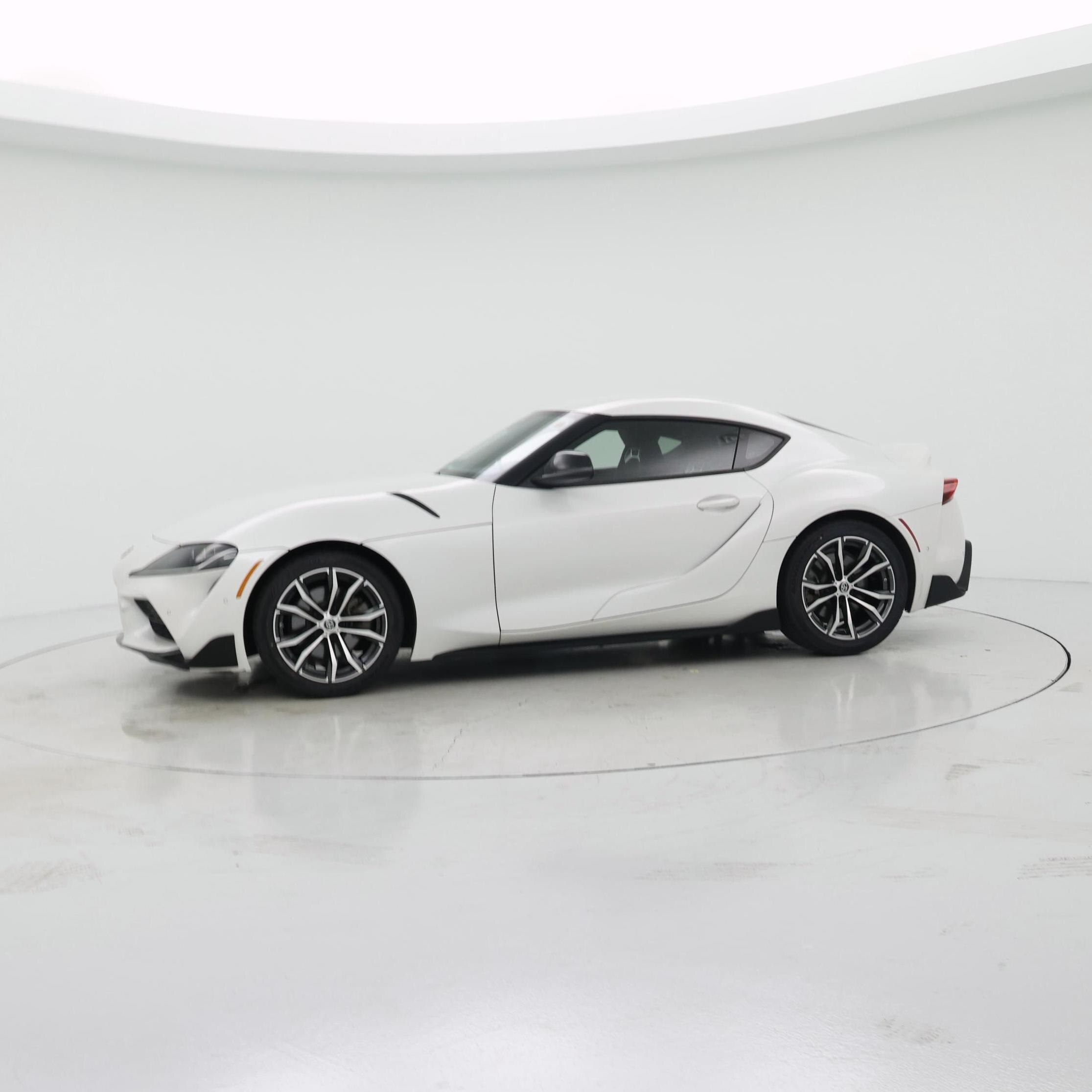 Thumbnail: 2021 Toyota Supra - 4