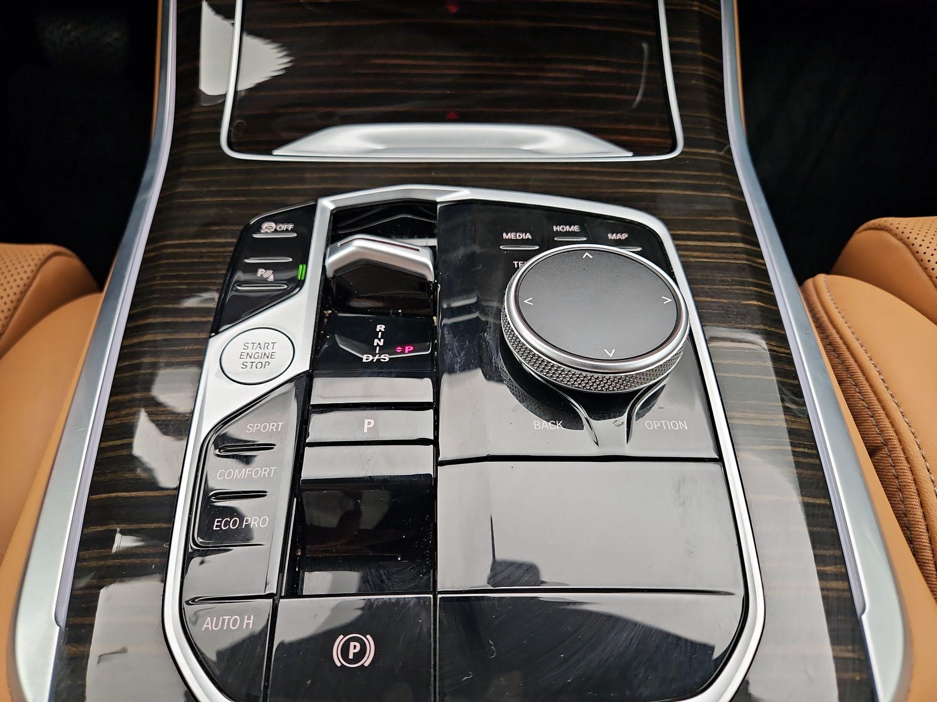 Thumbnail: 2025 BMW X5 - 18