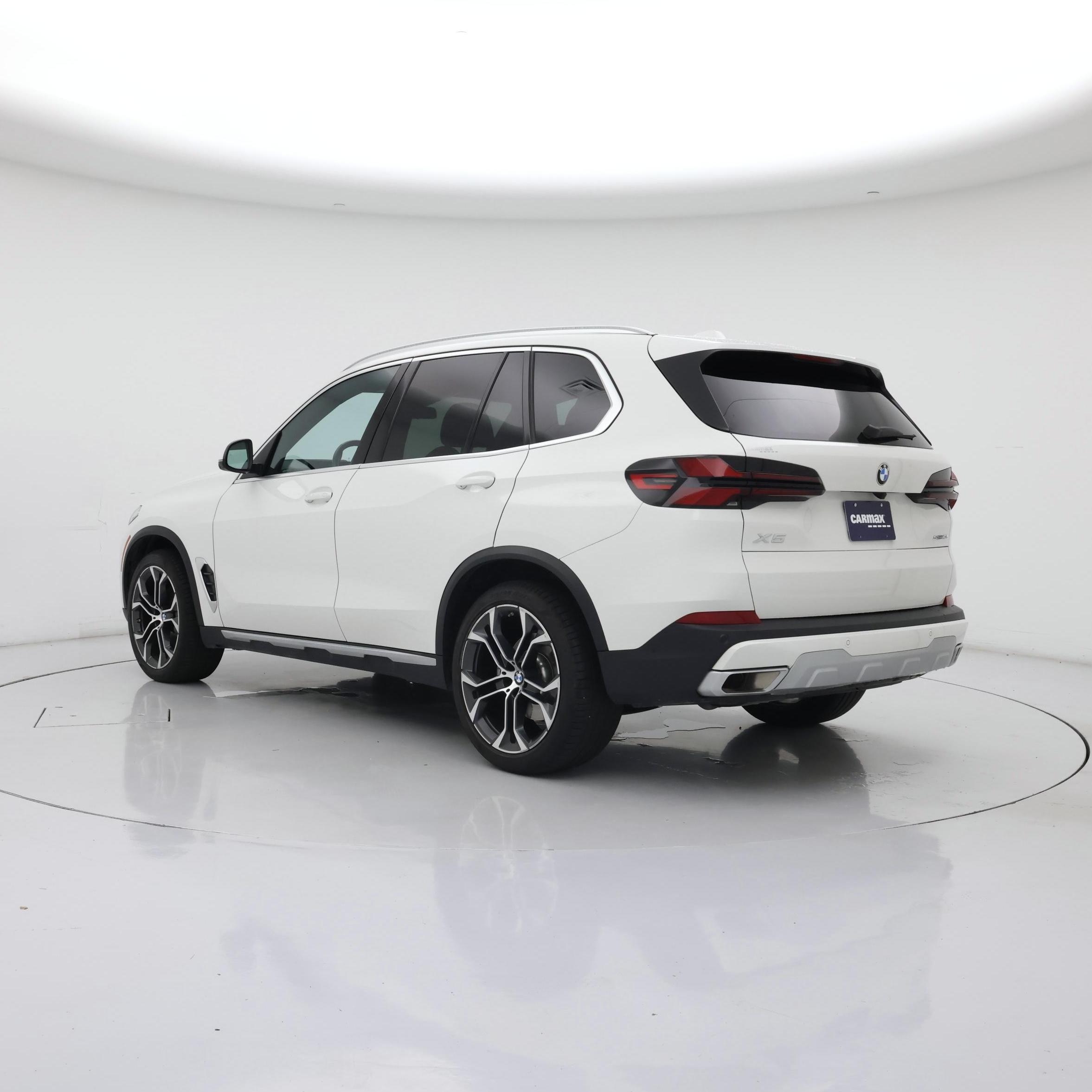 Thumbnail: 2025 BMW X5 - 2