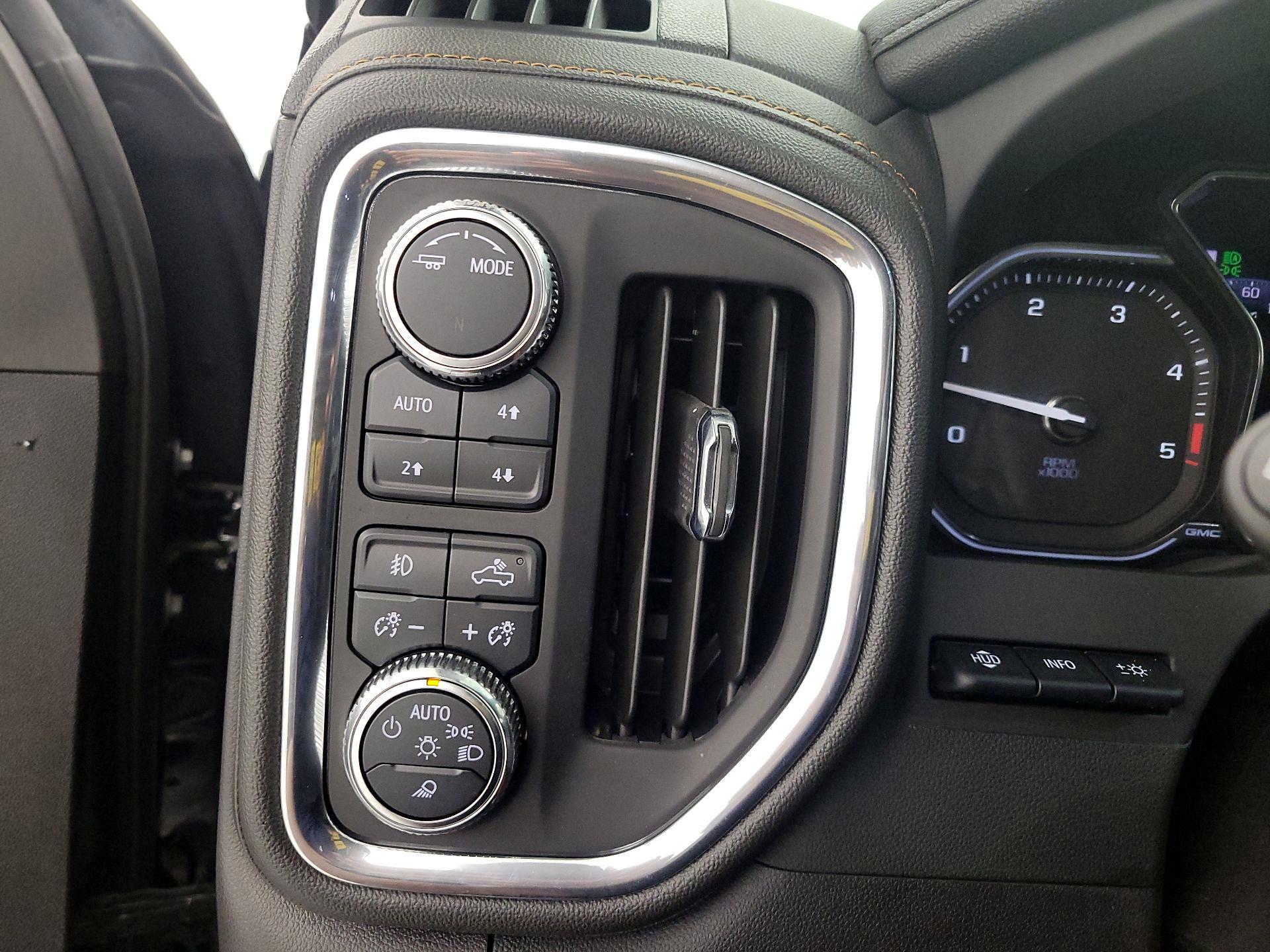 Thumbnail: 2023 GMC Sierra 2500 - 13