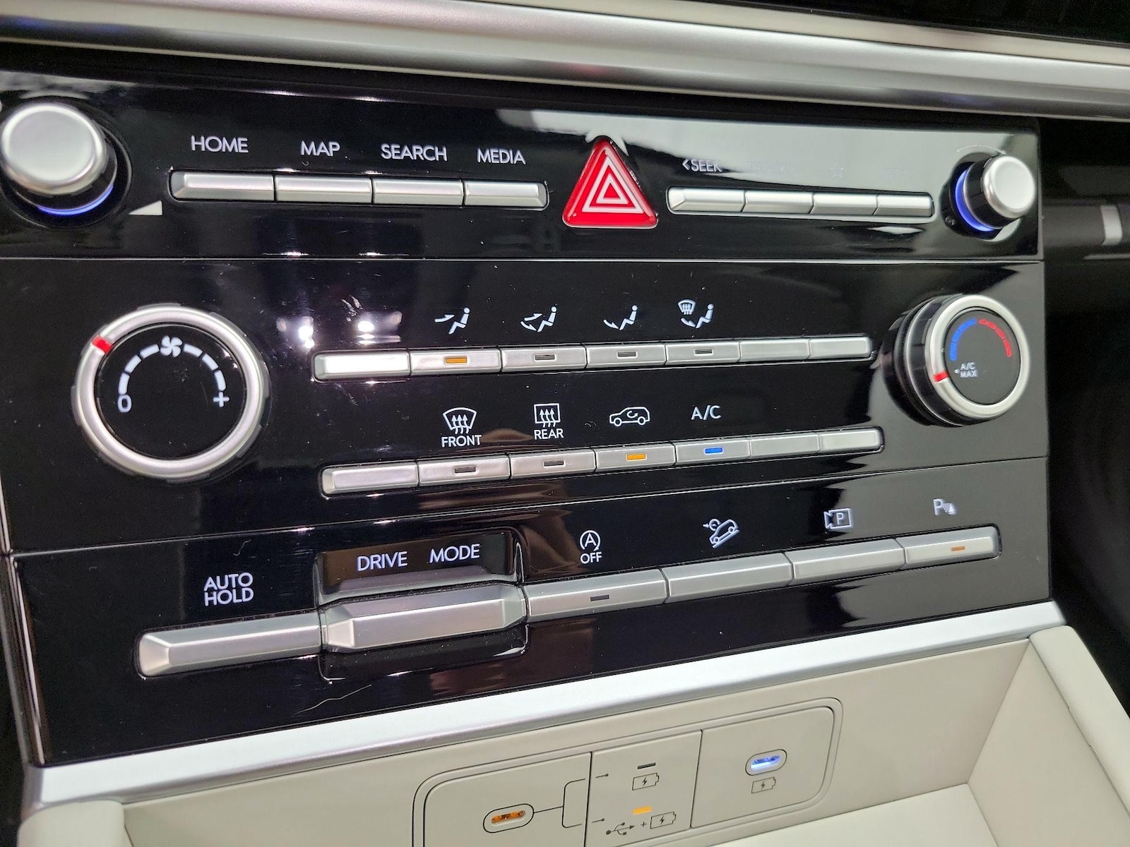 2026 Hyundai Santa Fe SE - Photo 17