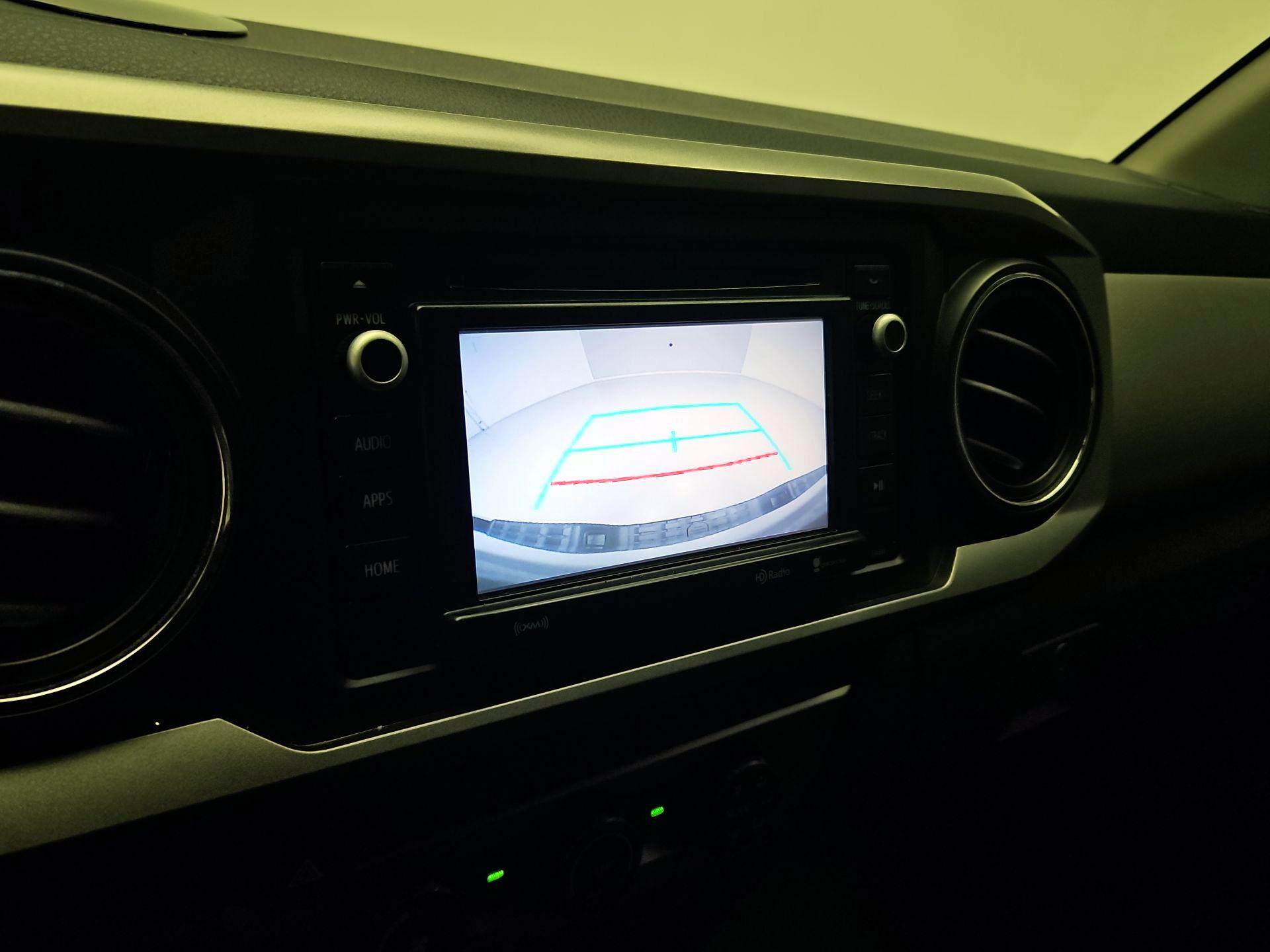 Thumbnail: 2019 Toyota Tacoma - 14