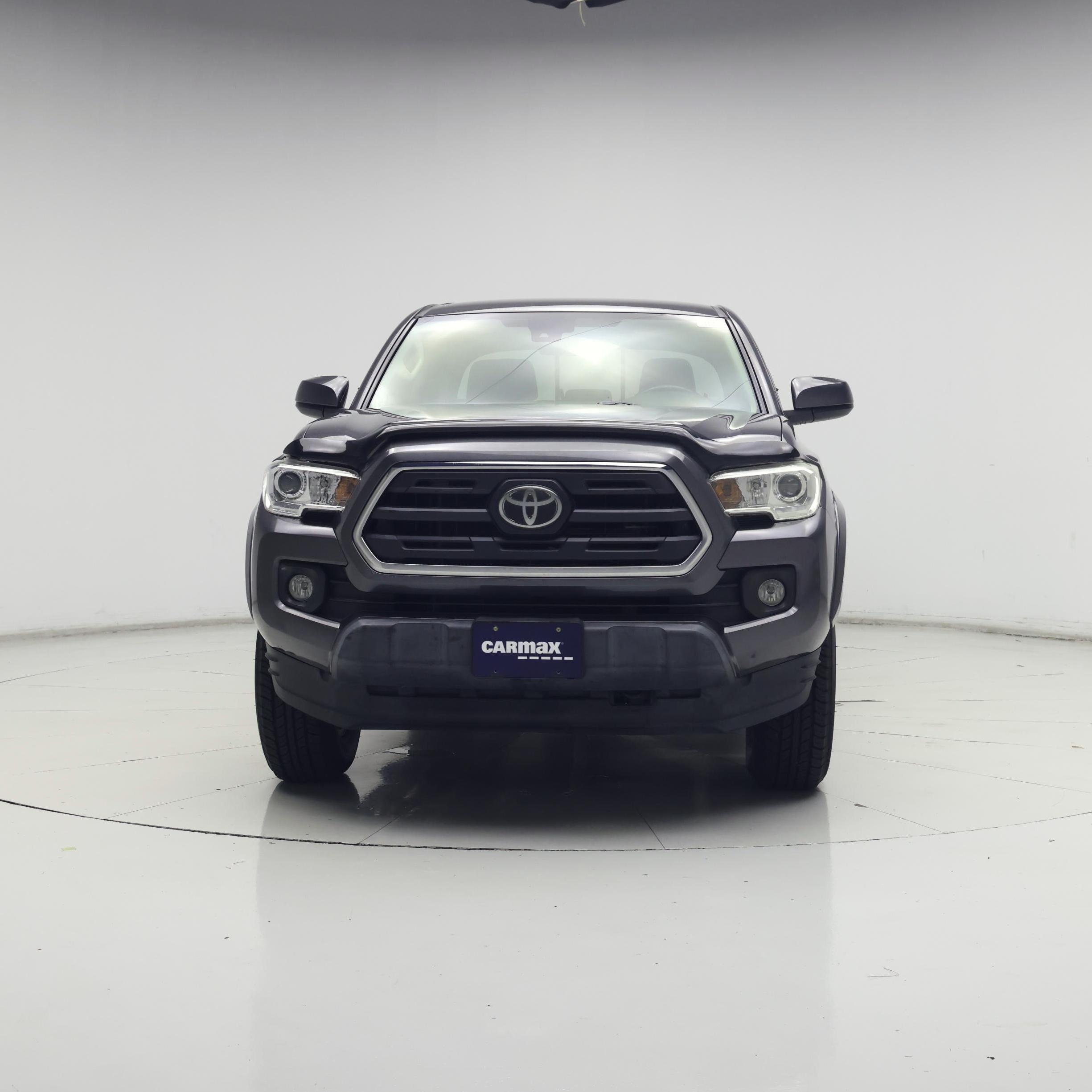 Thumbnail: 2019 Toyota Tacoma - 5