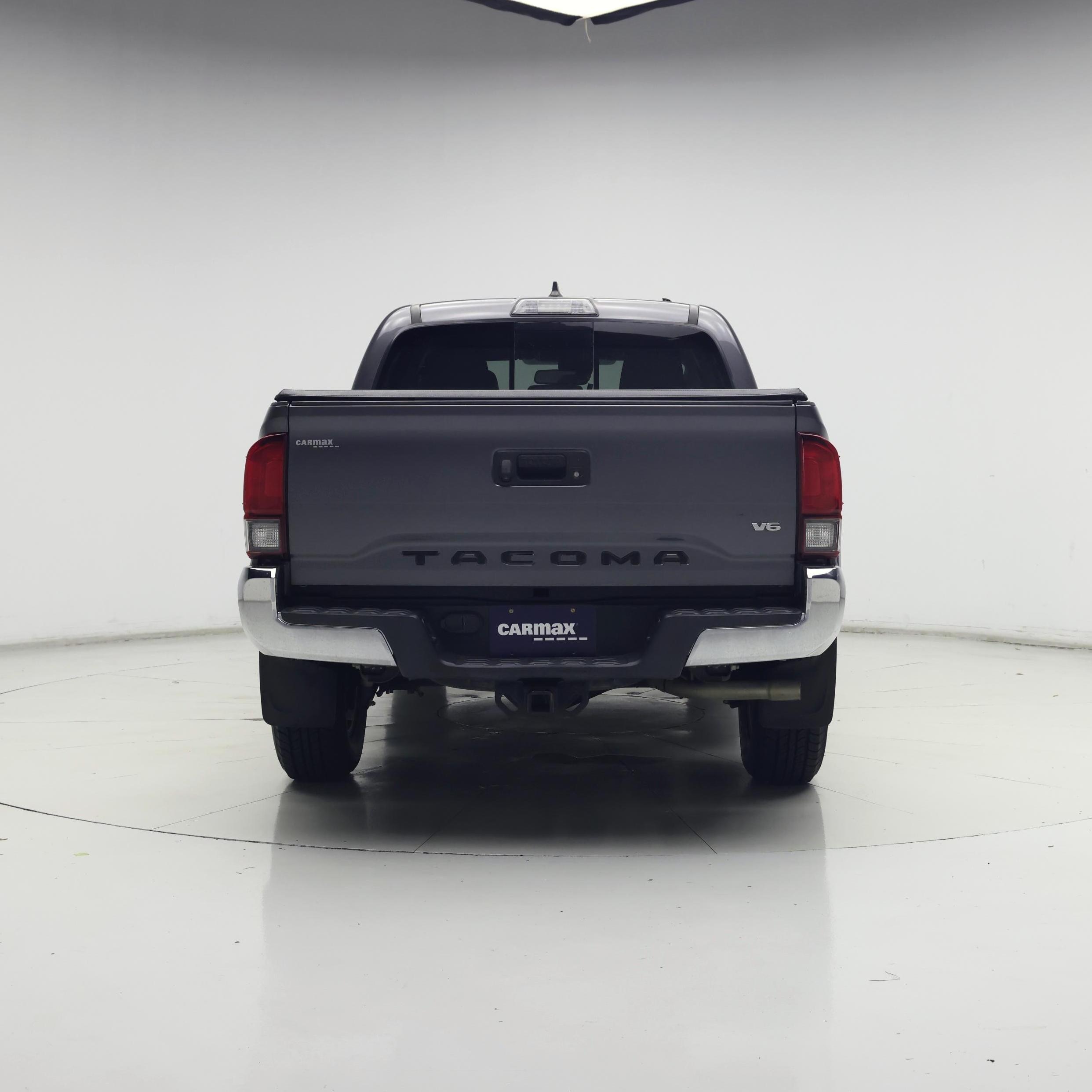 Thumbnail: 2019 Toyota Tacoma - 6