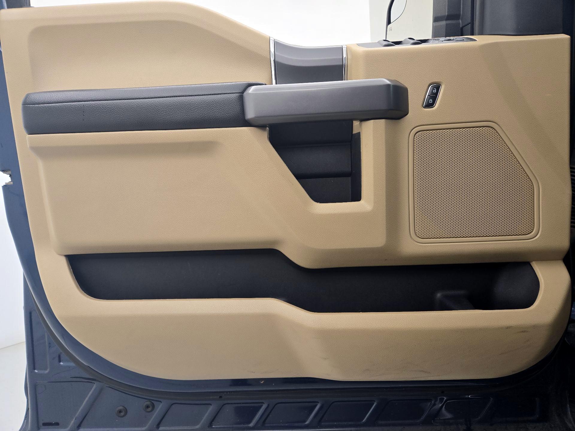 Thumbnail: 2019 Ford F-150 - 12