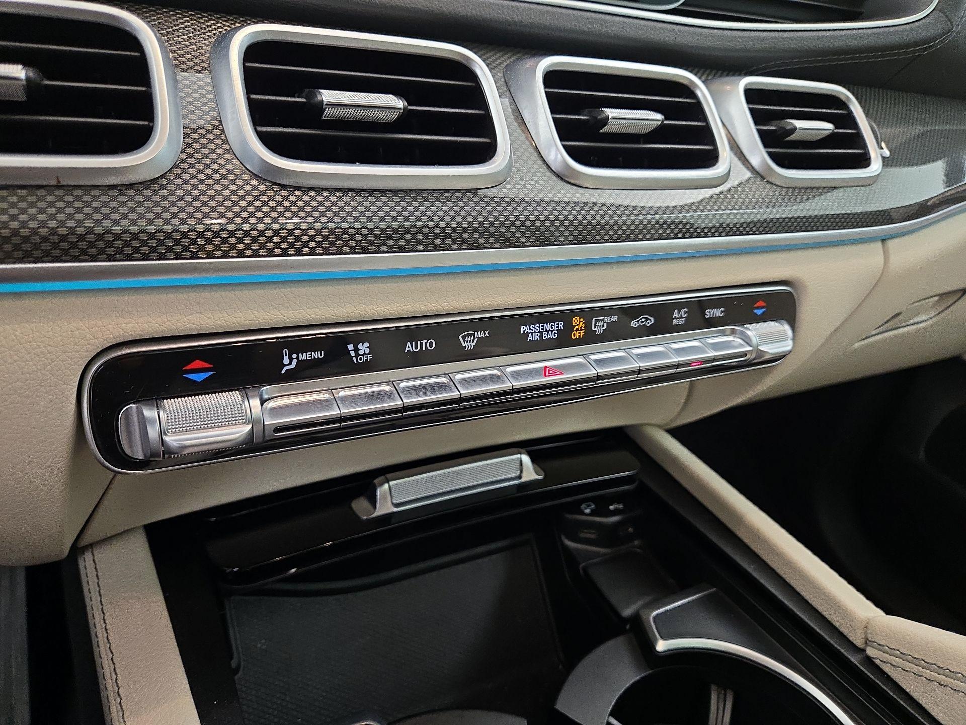 Thumbnail: 2022 Mercedes-Benz GLS - 16