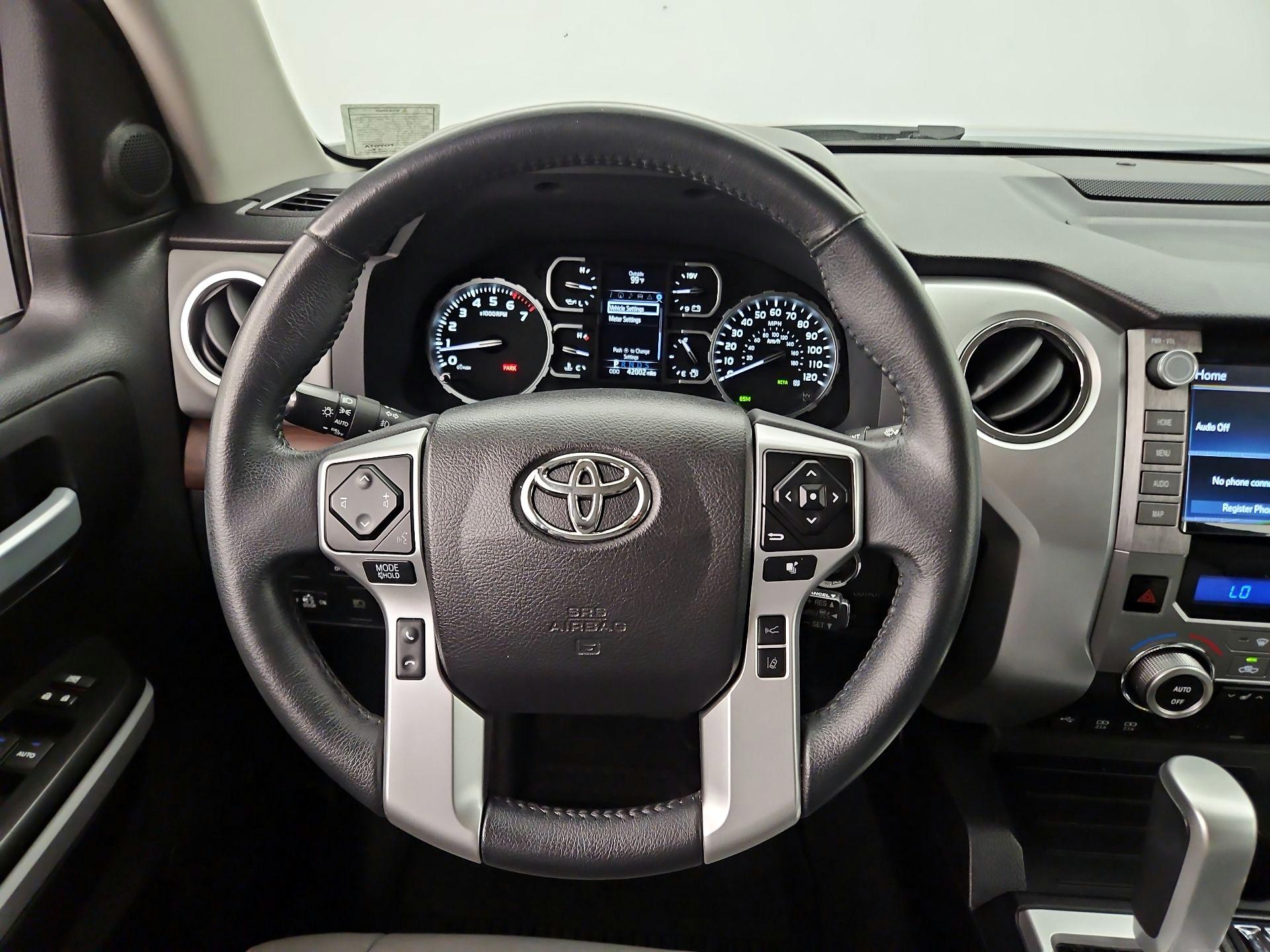 Thumbnail: 2021 Toyota Tundra - 10