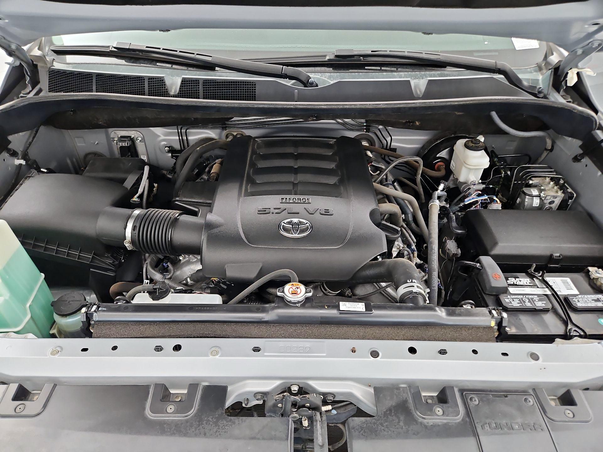 Thumbnail: 2021 Toyota Tundra - 18
