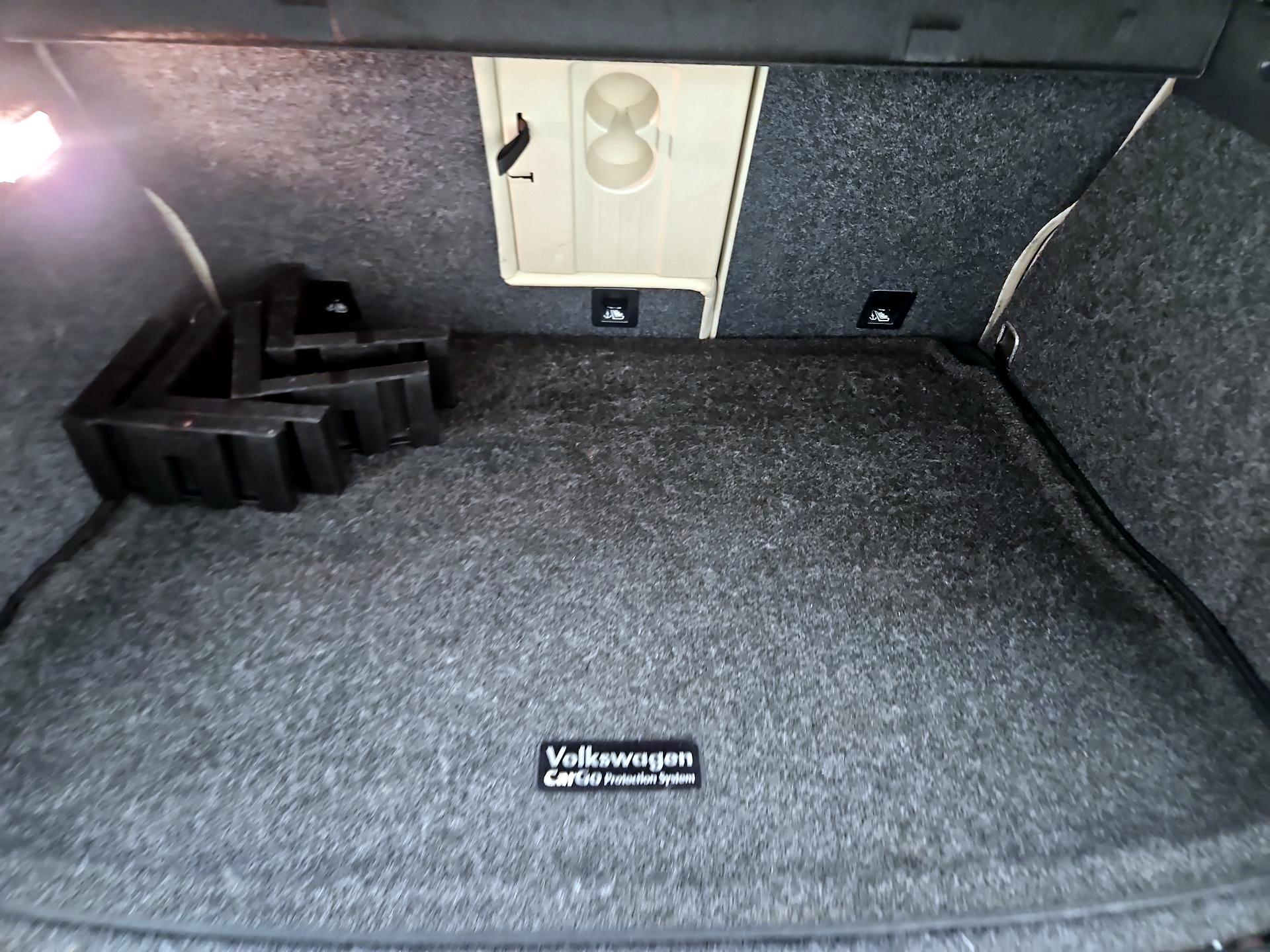 Thumbnail: 2016 Volkswagen Tiguan - 20