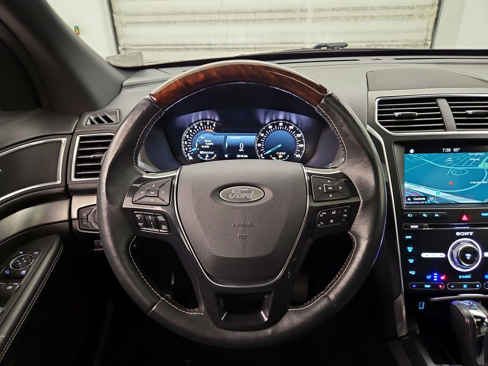 Thumbnail: 2017 Ford Explorer - 10