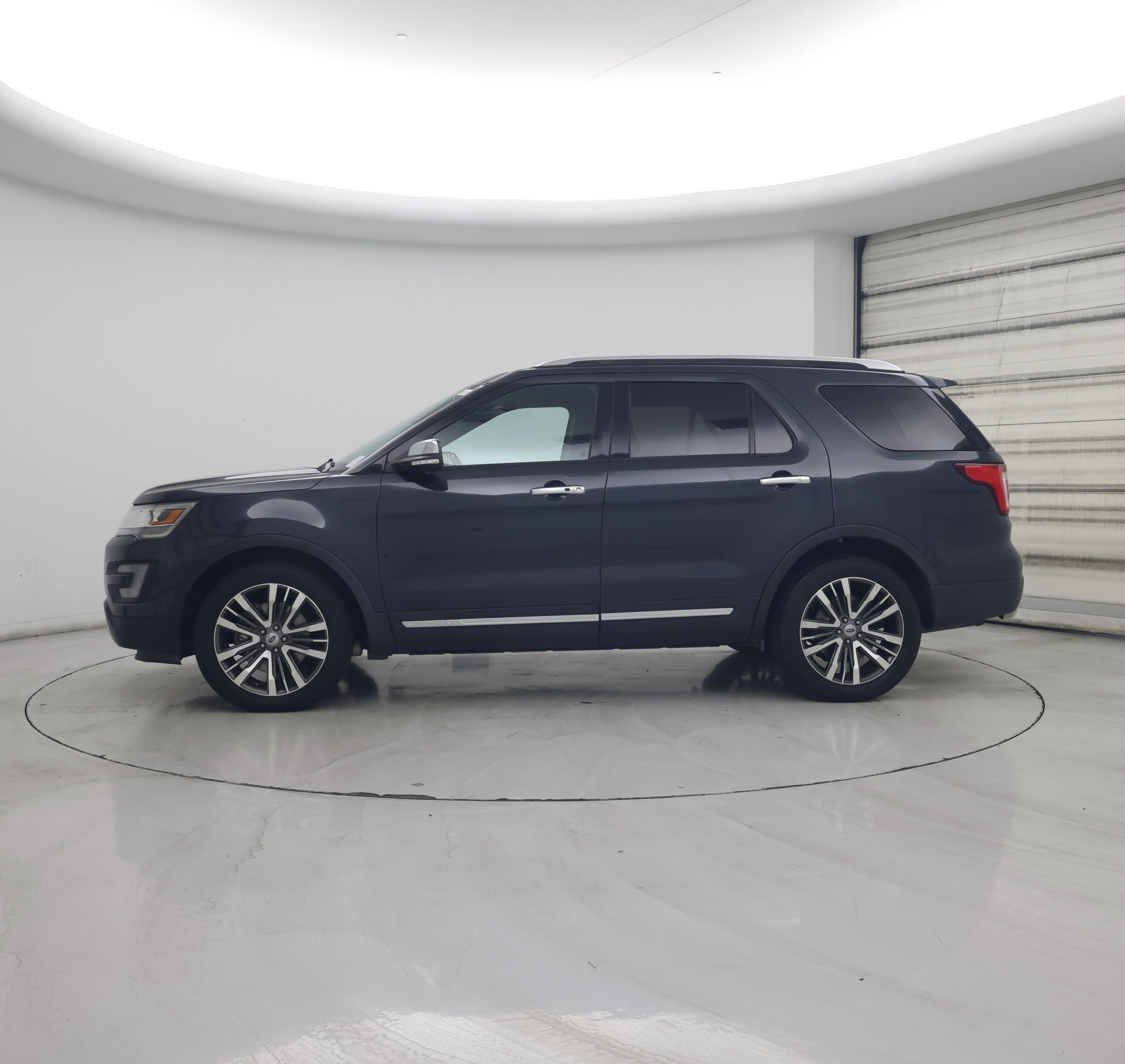 Thumbnail: 2017 Ford Explorer - 3