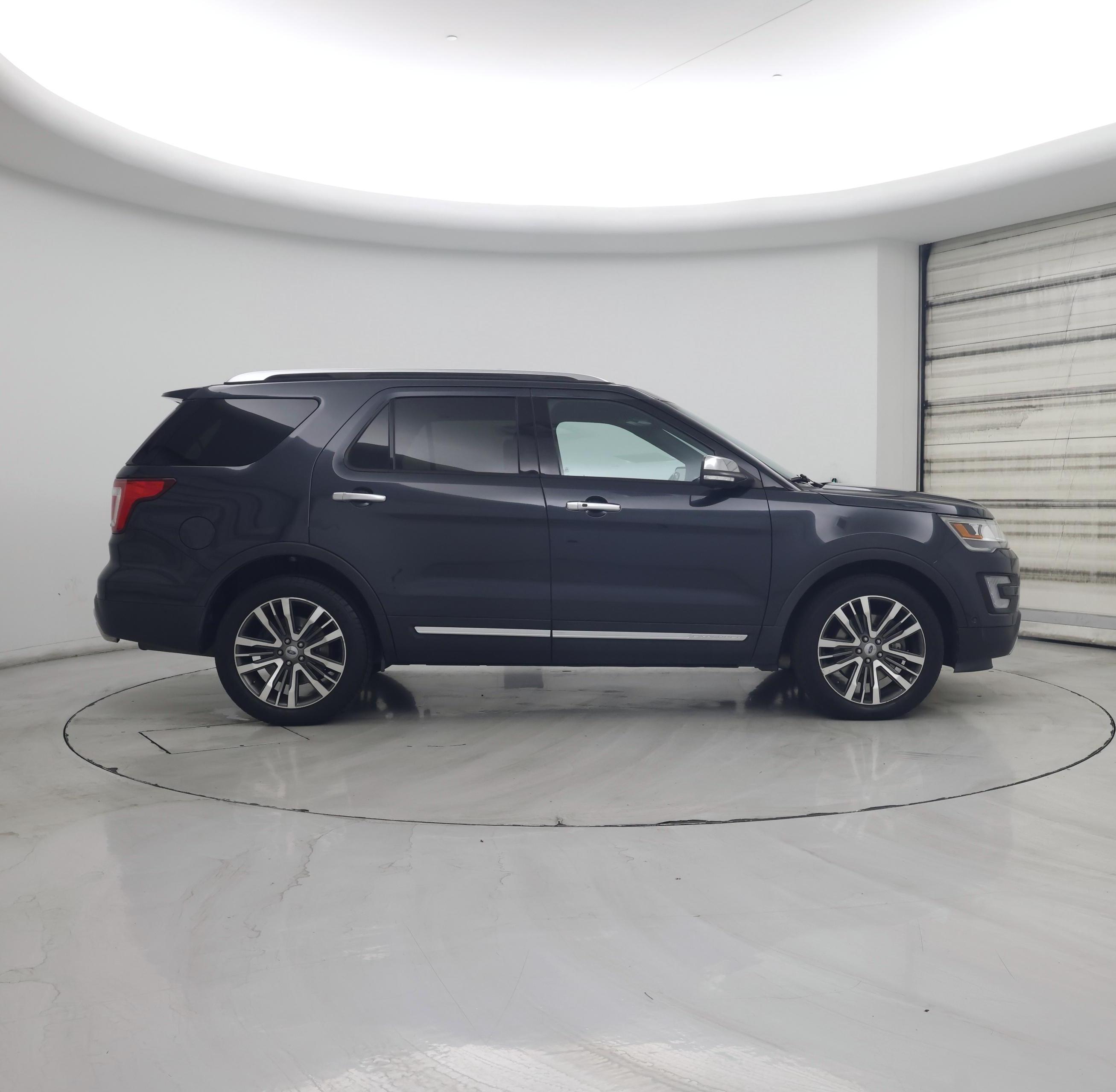 Thumbnail: 2017 Ford Explorer - 7
