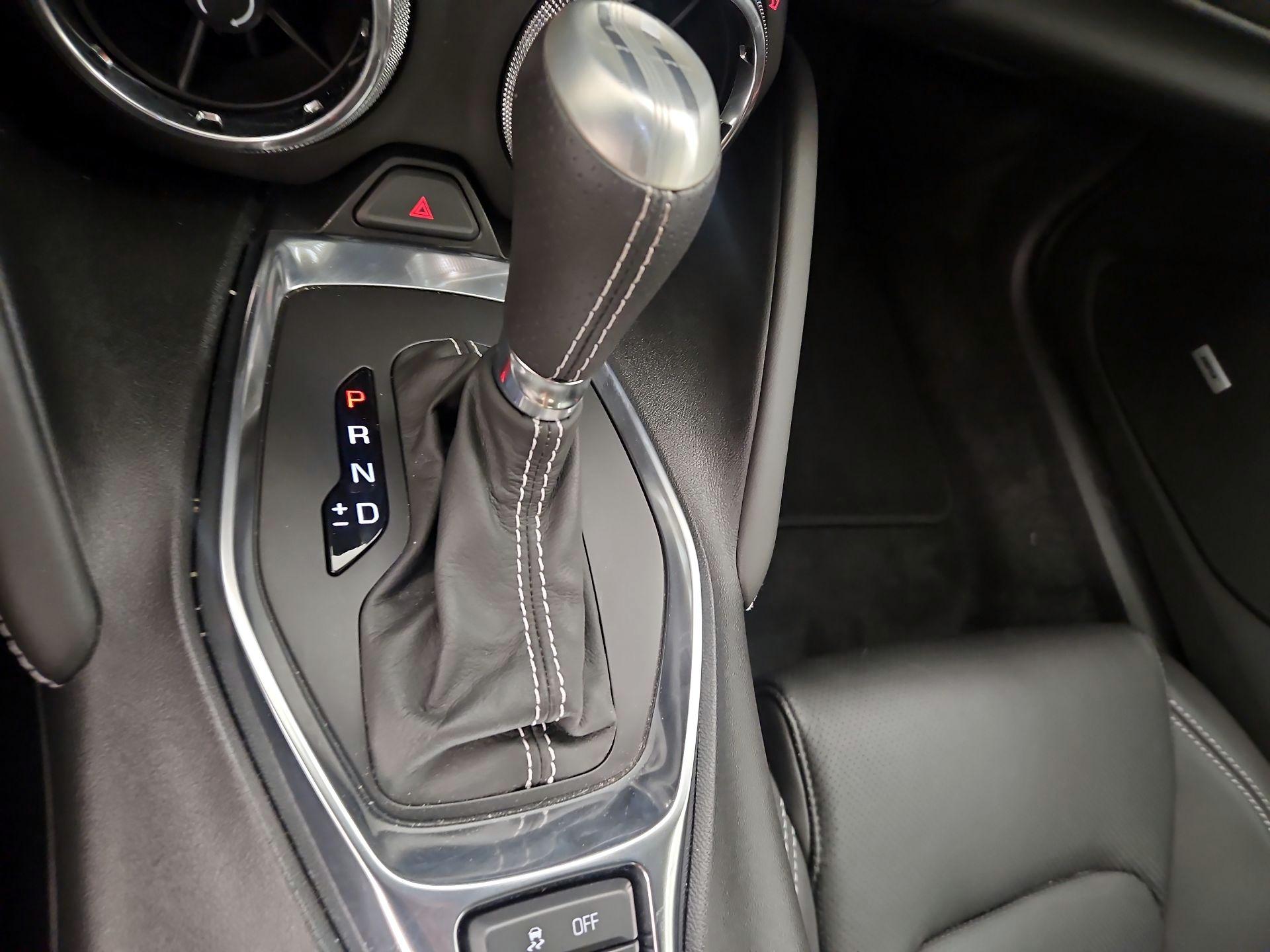 Thumbnail: 2020 Chevrolet Camaro - 17