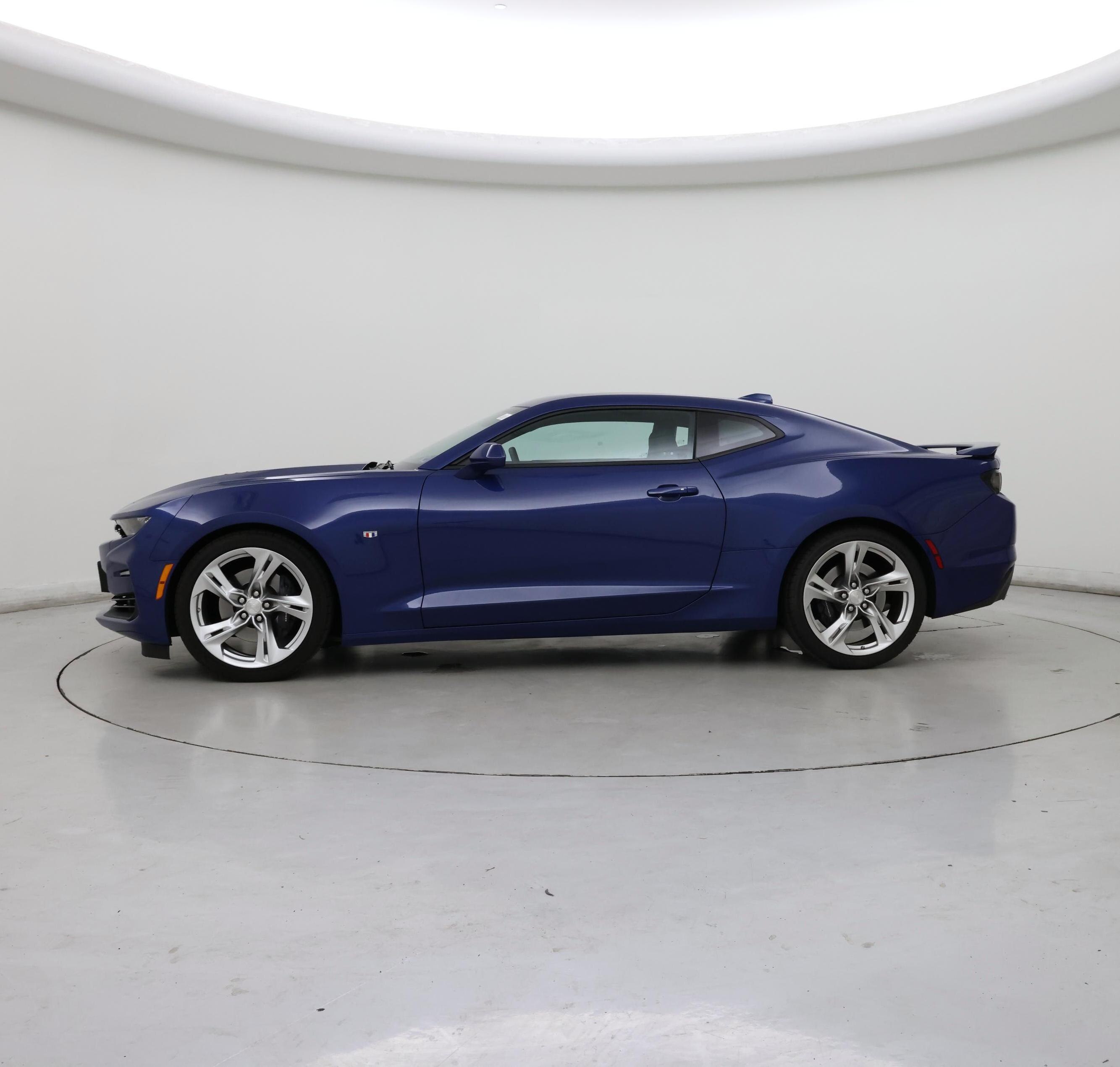Thumbnail: 2020 Chevrolet Camaro - 3
