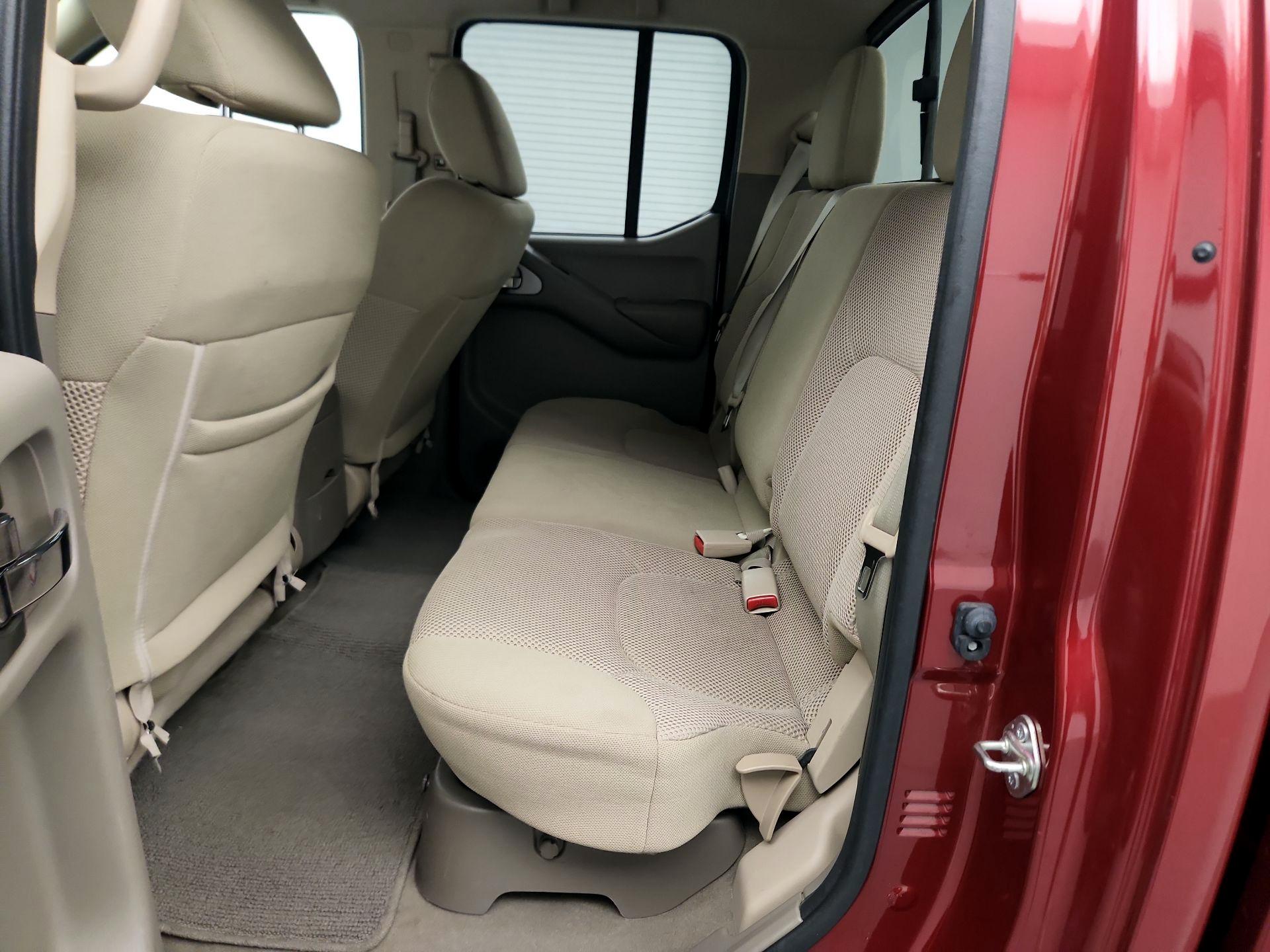 Thumbnail: 2019 Nissan Frontier - 19