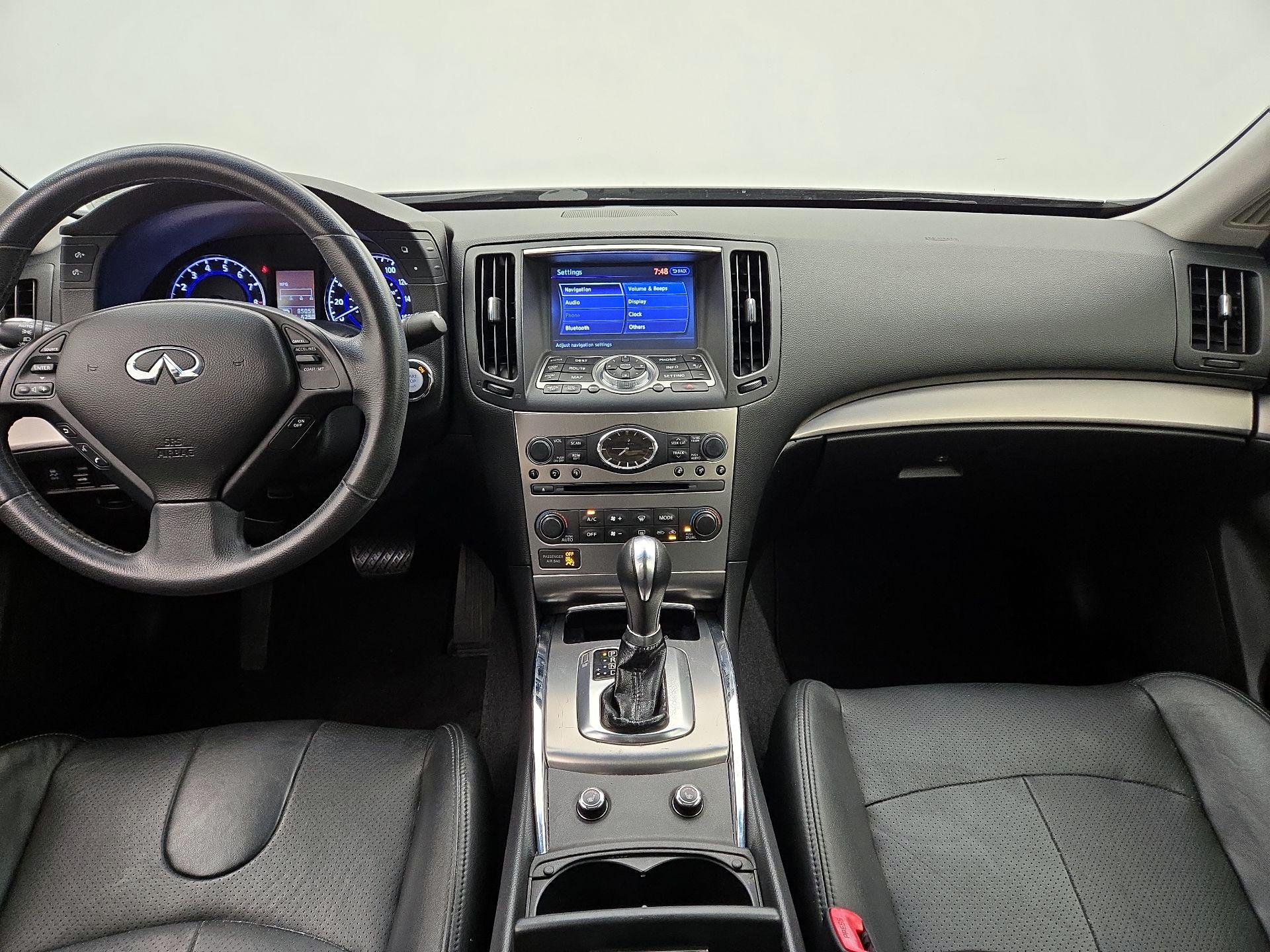 Thumbnail: 2015 INFINITI  - 9
