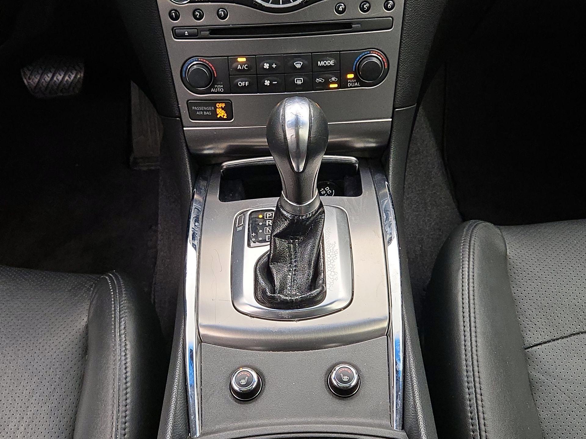 Thumbnail: 2015 INFINITI  - 17