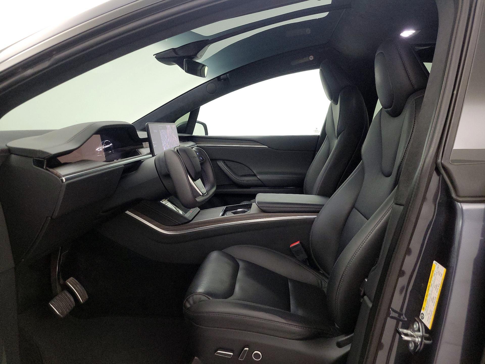 Thumbnail: 2023 Tesla Model X - 11