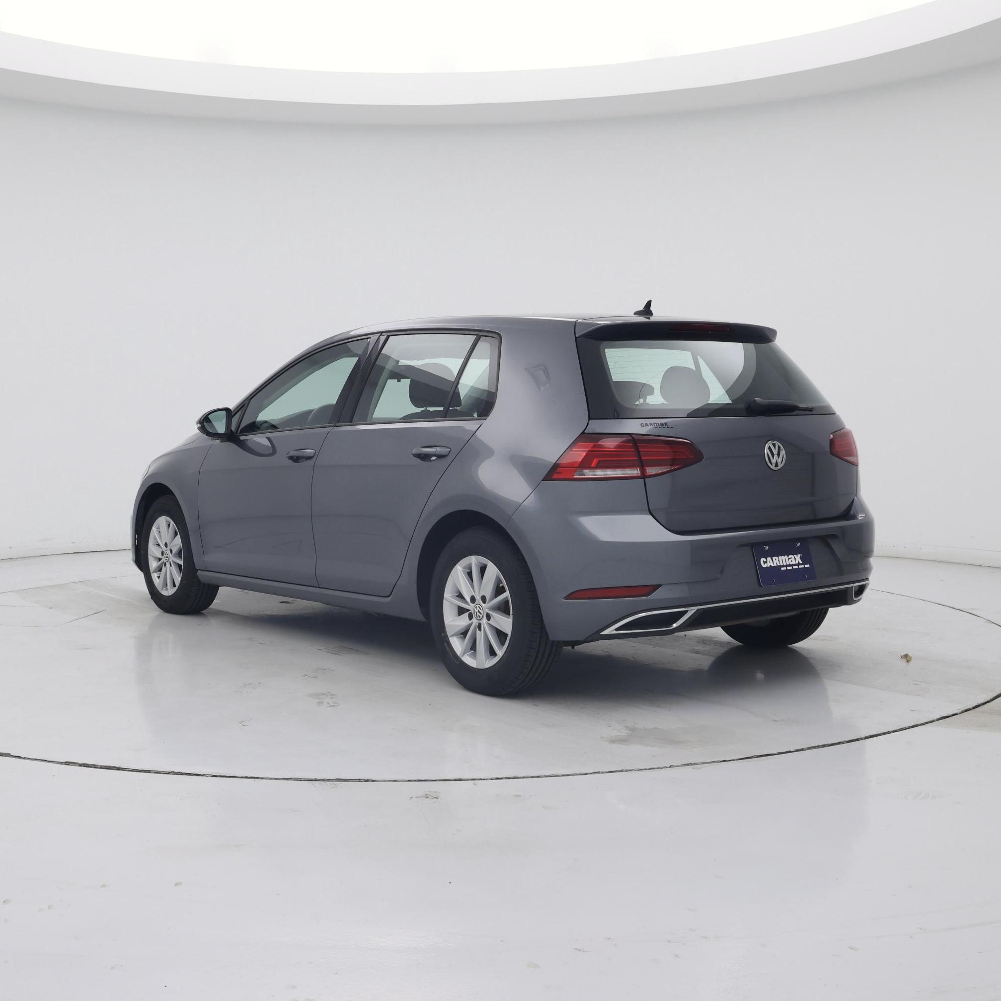 Thumbnail: 2019 Volkswagen Golf - 2