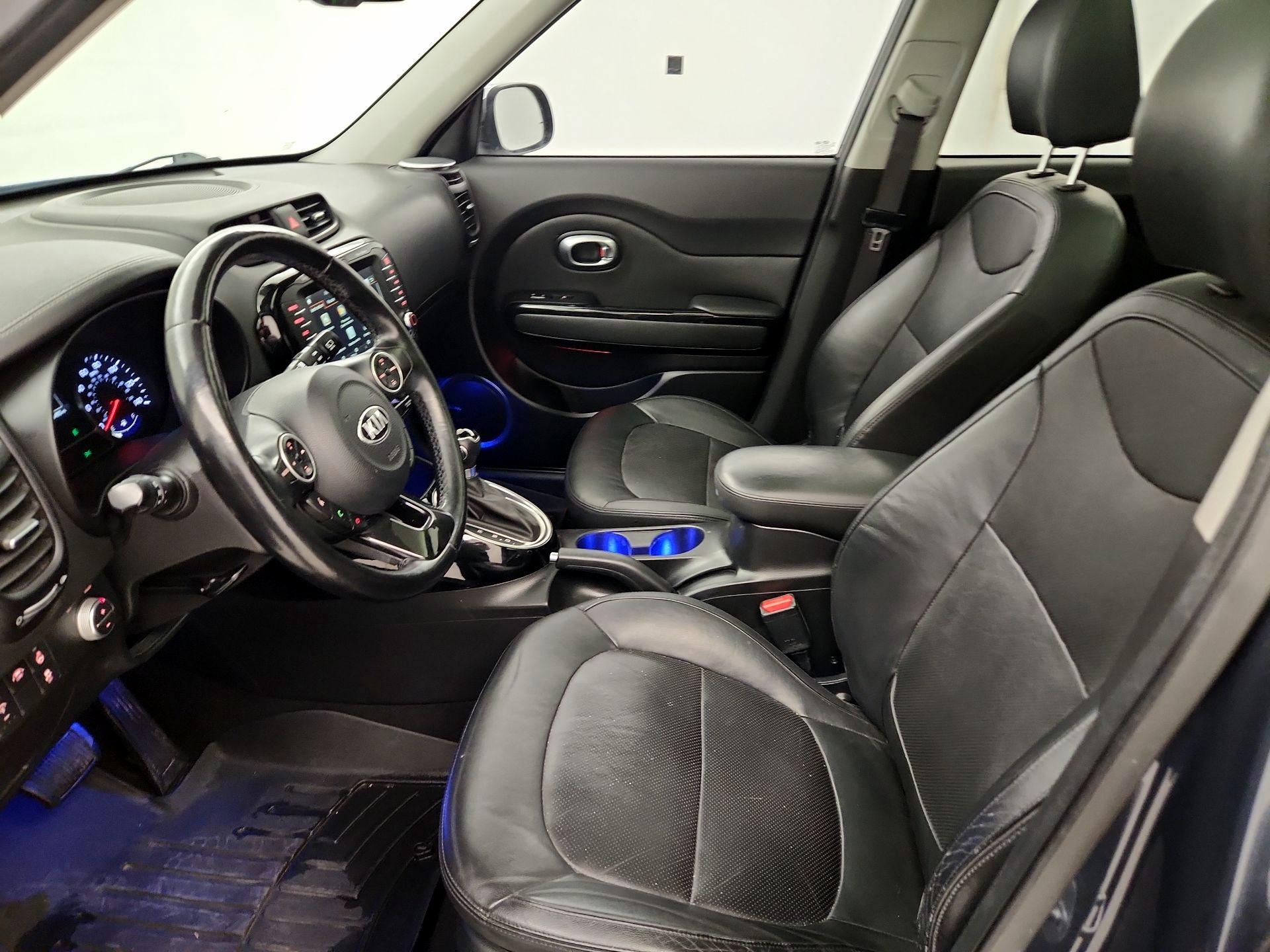 Thumbnail: 2016 Kia Soul - 11