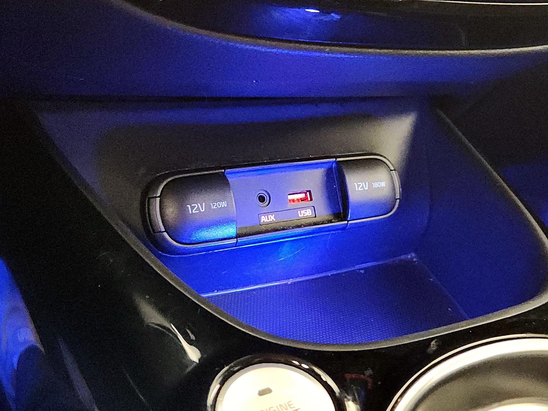 Thumbnail: 2016 Kia Soul - 19