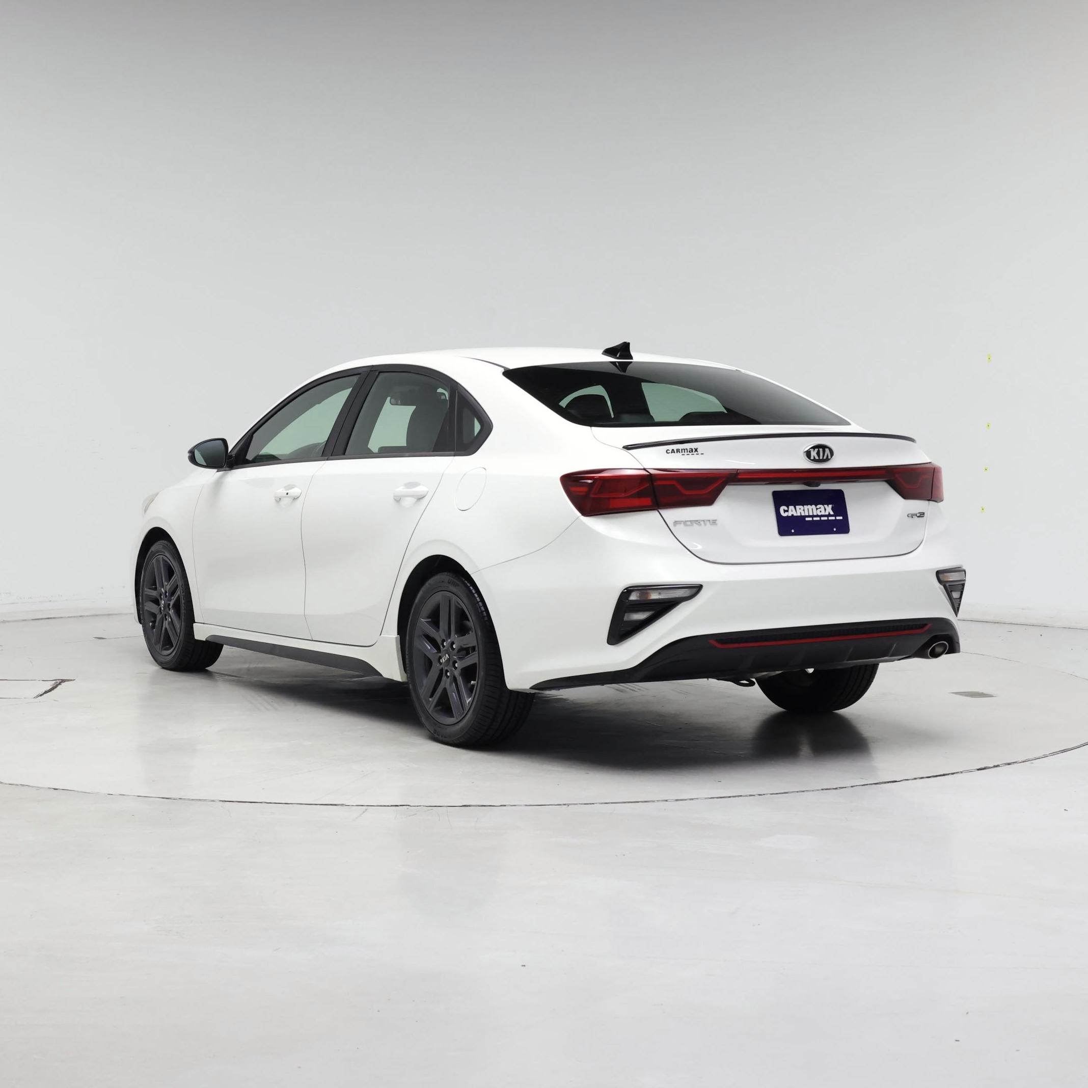 Thumbnail: 2021 Kia Forte - 2