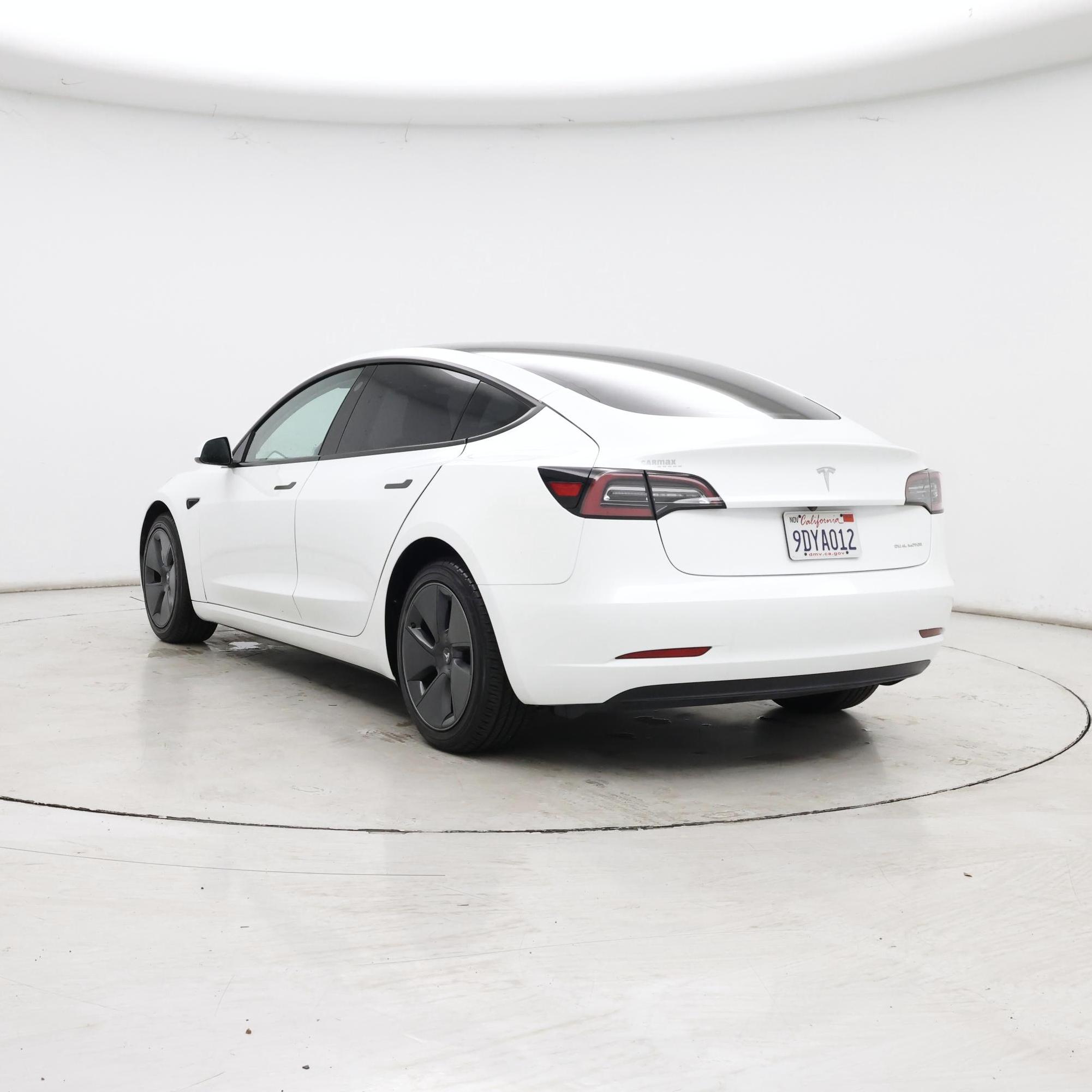 Thumbnail: 2023 Tesla Model 3 - 2